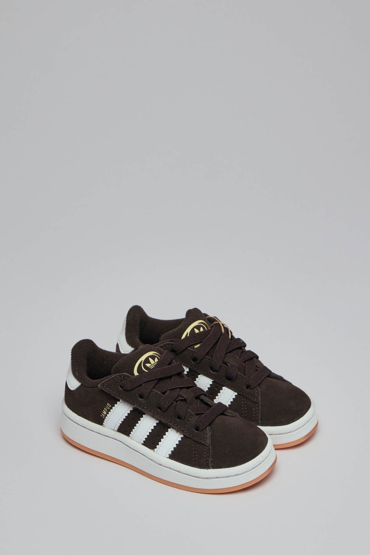 Side view of Campus 00s CF EL showing signature three stripes design