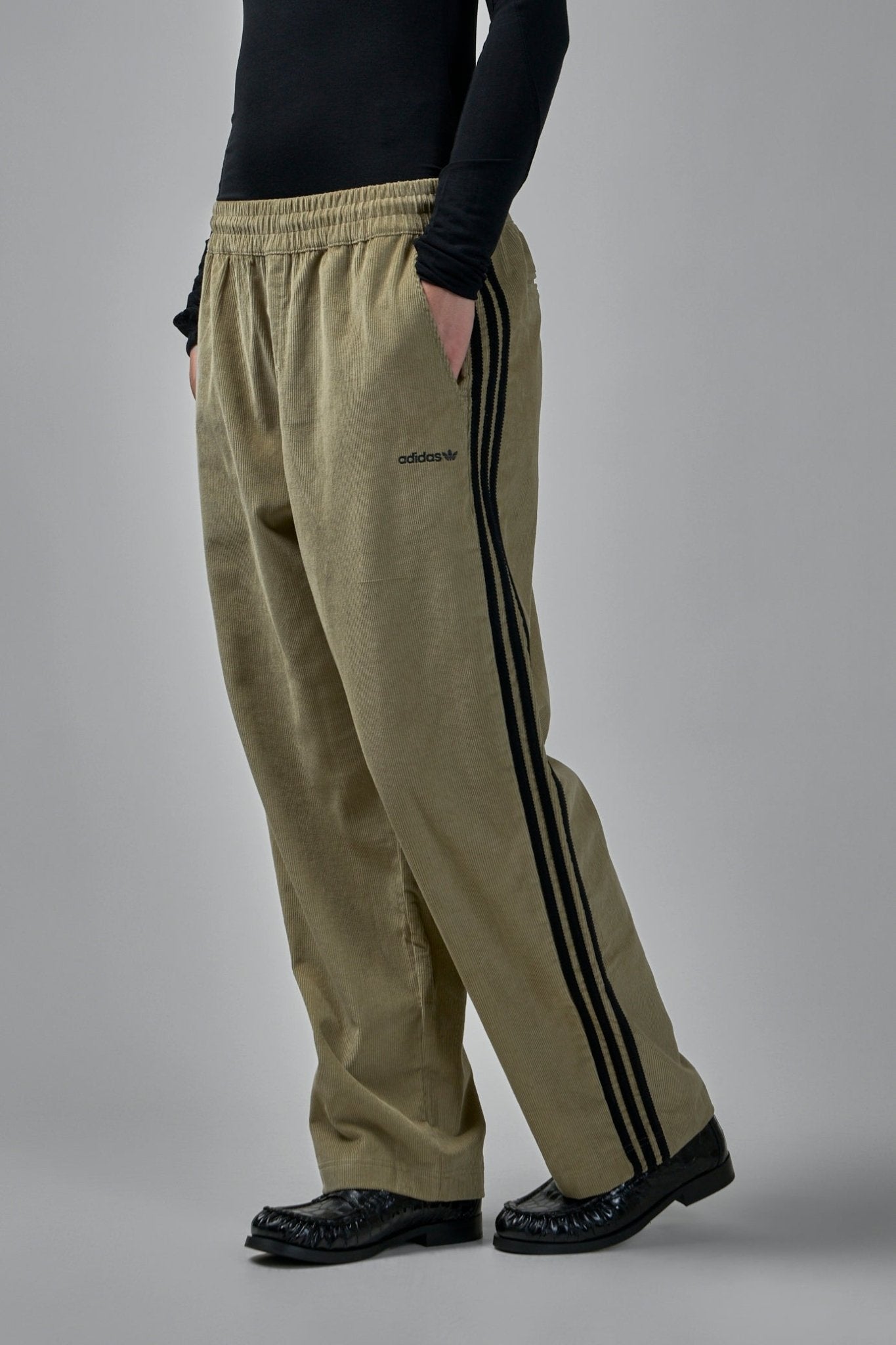 Adidas Originals - Corduroy Pant - LABELS