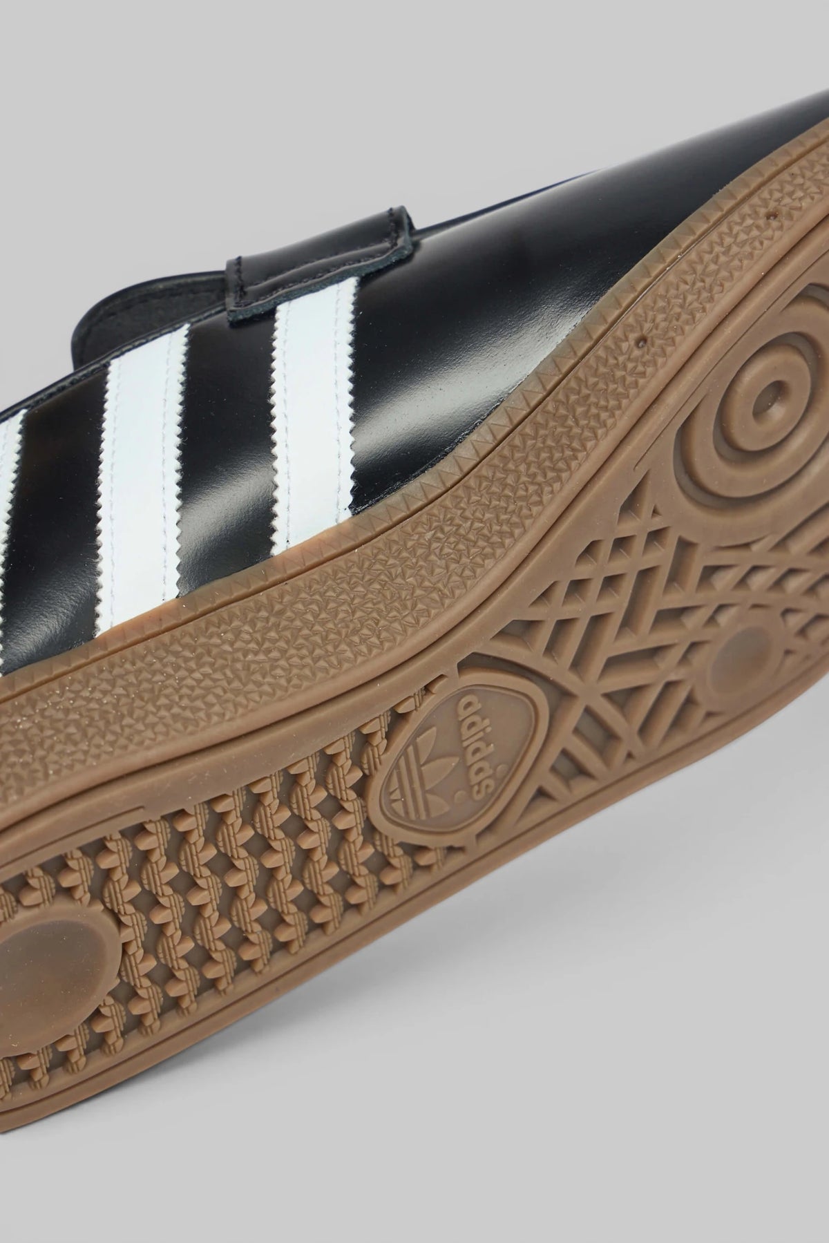 Back heel detail of Adidas Originals Flats loafer with branding