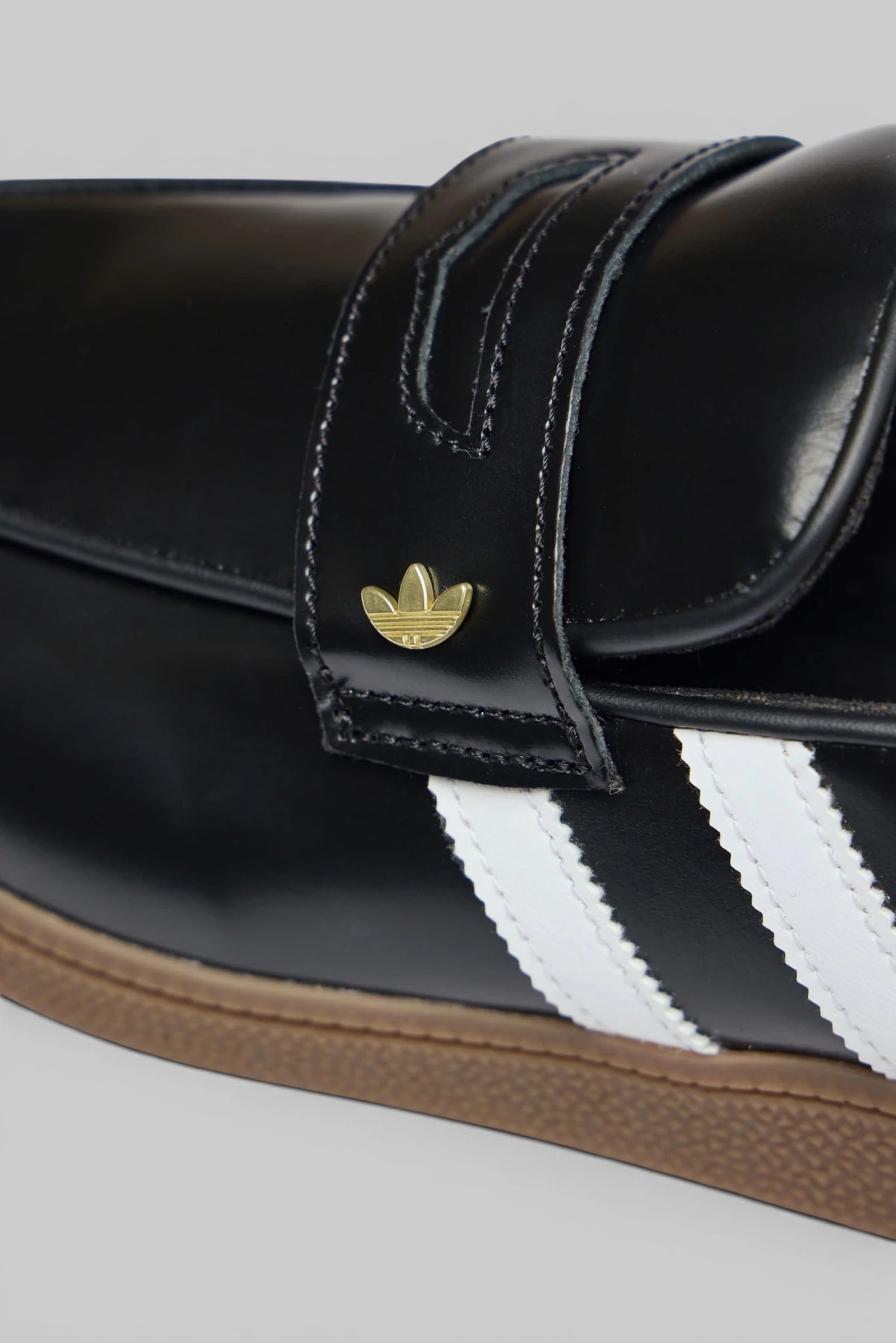 Adidas Originals Handball Spezial Loafer W displayed on white background