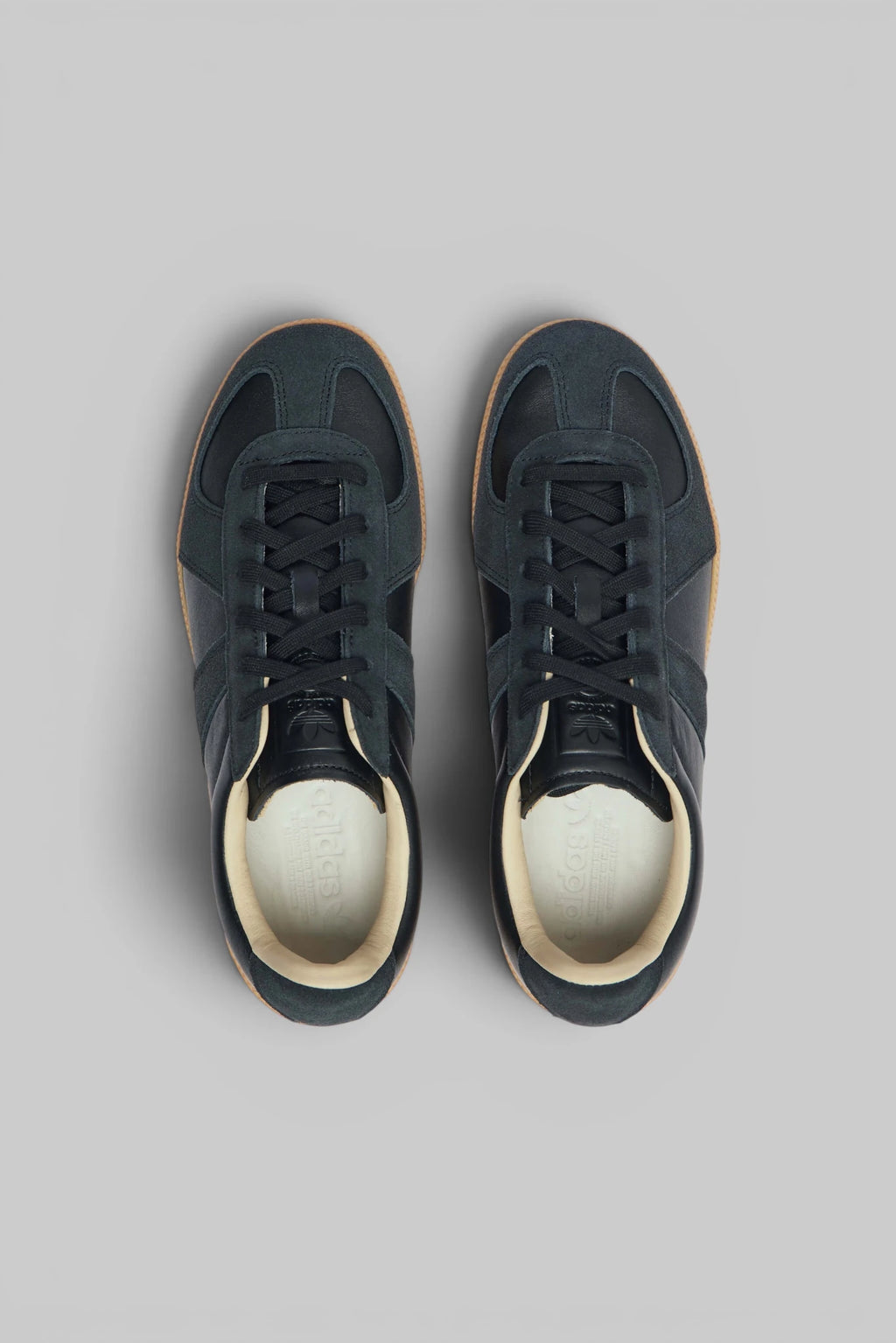 Adidas Originals - KW Army - LABELS