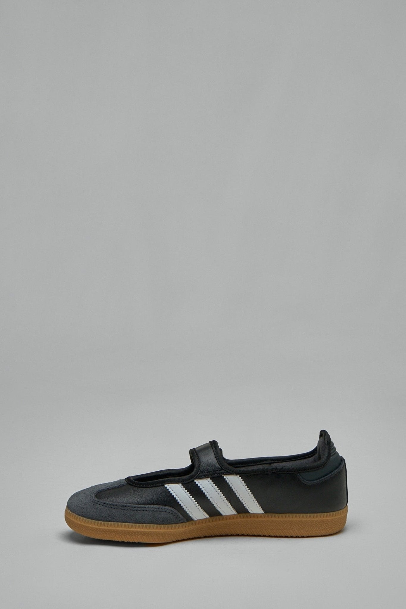 Adidas Originals - Samba Jane Shoes - LABELS