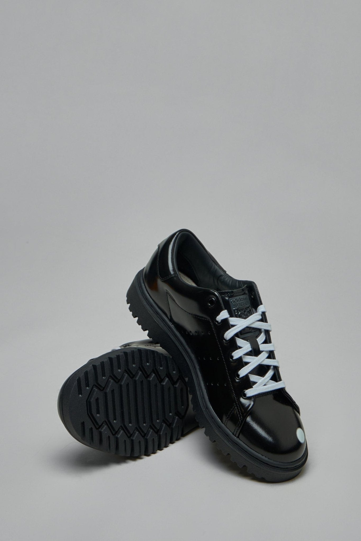 Adidas Originals - Stan Smith Freizeit SpongeBob Shoes - LABELS