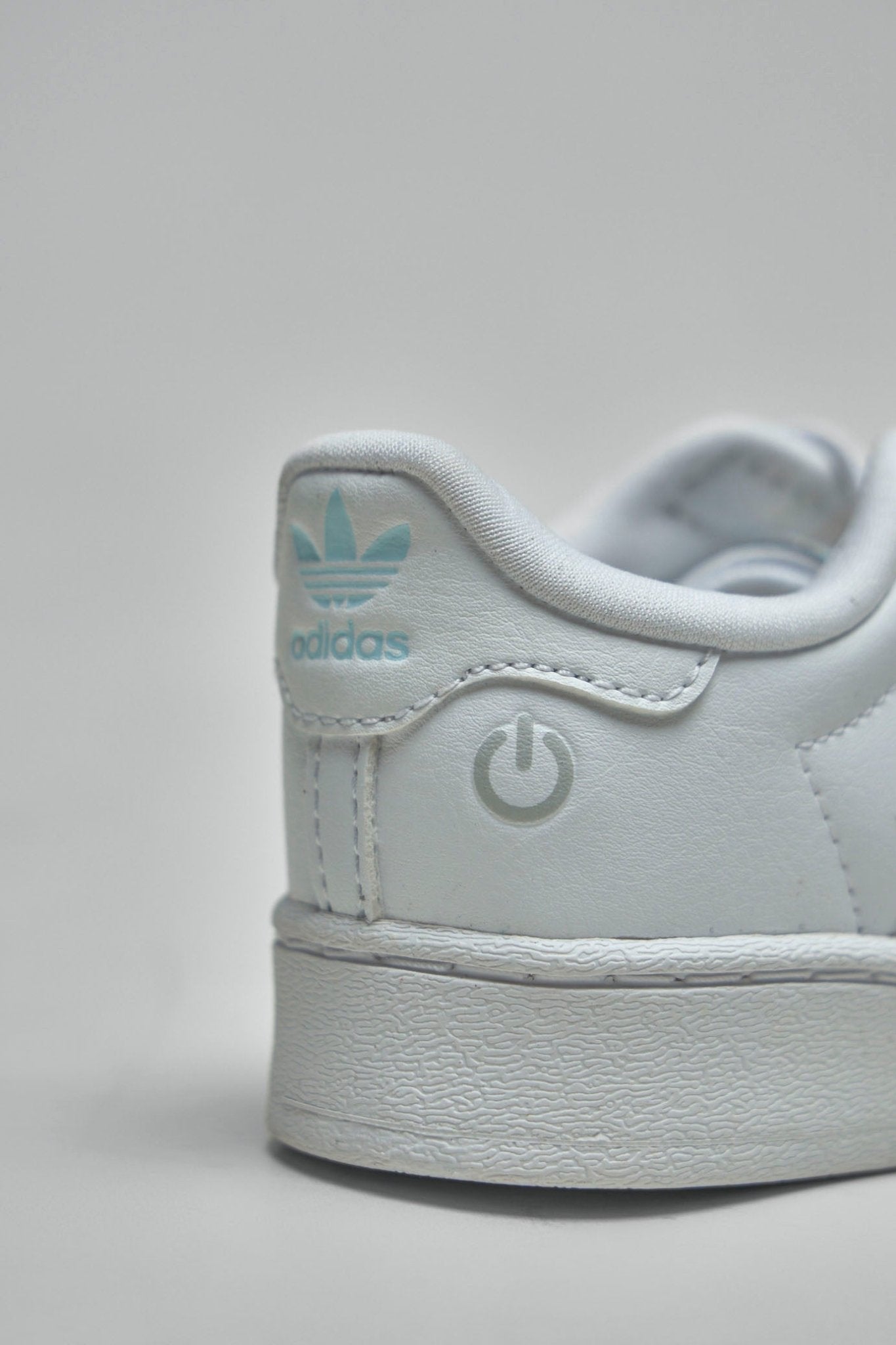 Adidas Originals - Superstar Led Light - LABELS