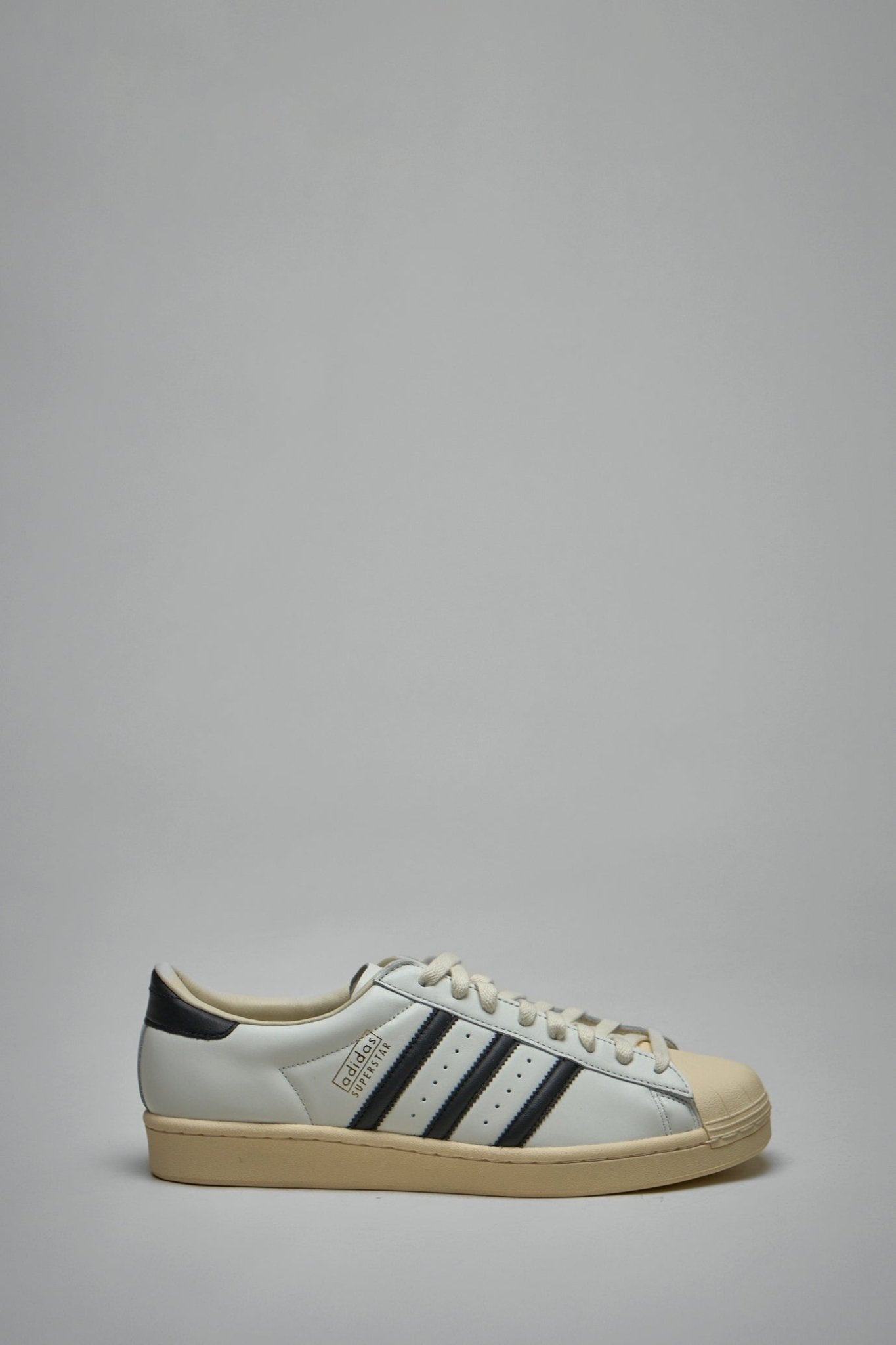 Adidas Originals - Superstar Vintage - LABELS