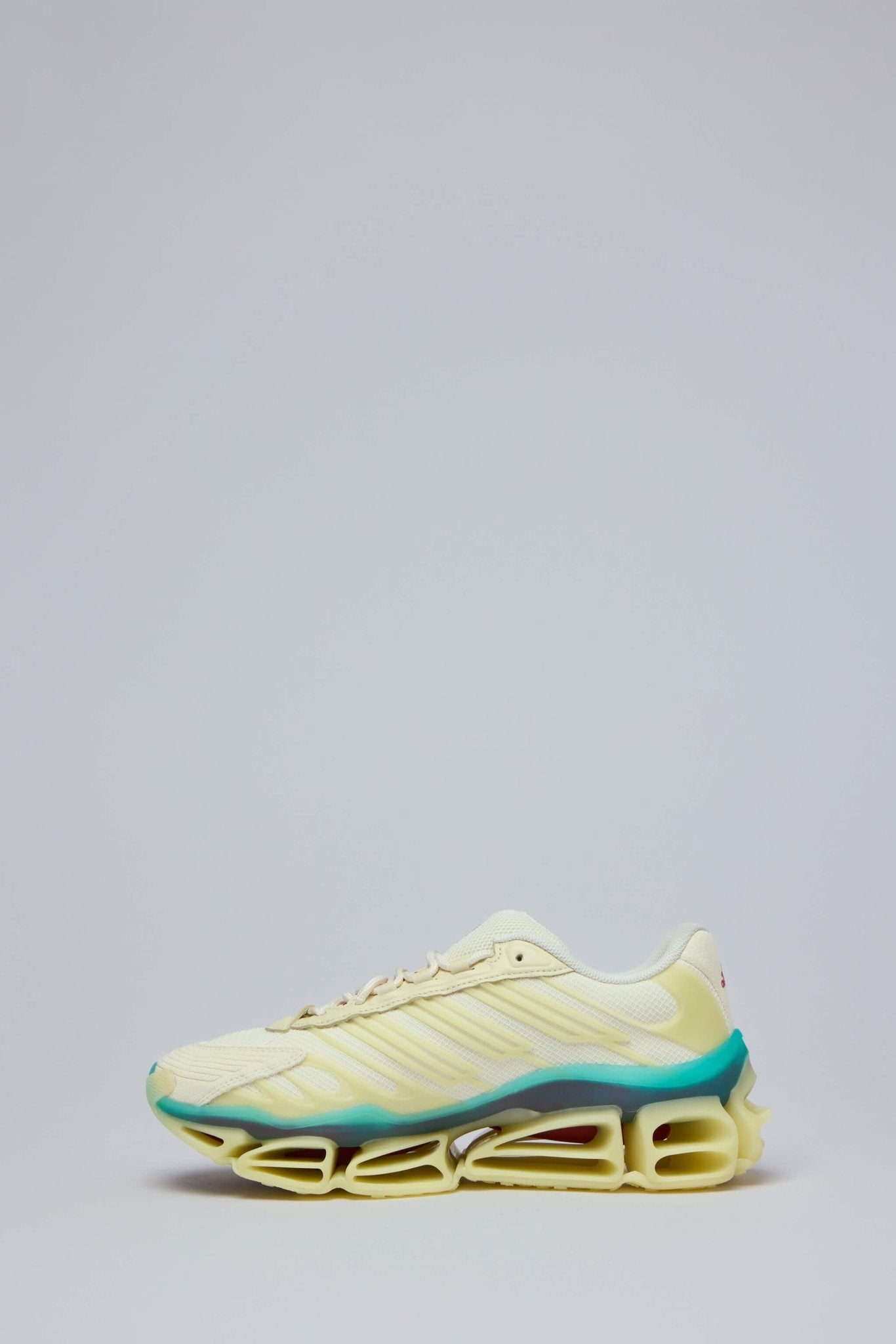  Originals × WILLY CHAVARRIA Adidas Originals x Willy Chavarria Chavarria Megaride – LABELS