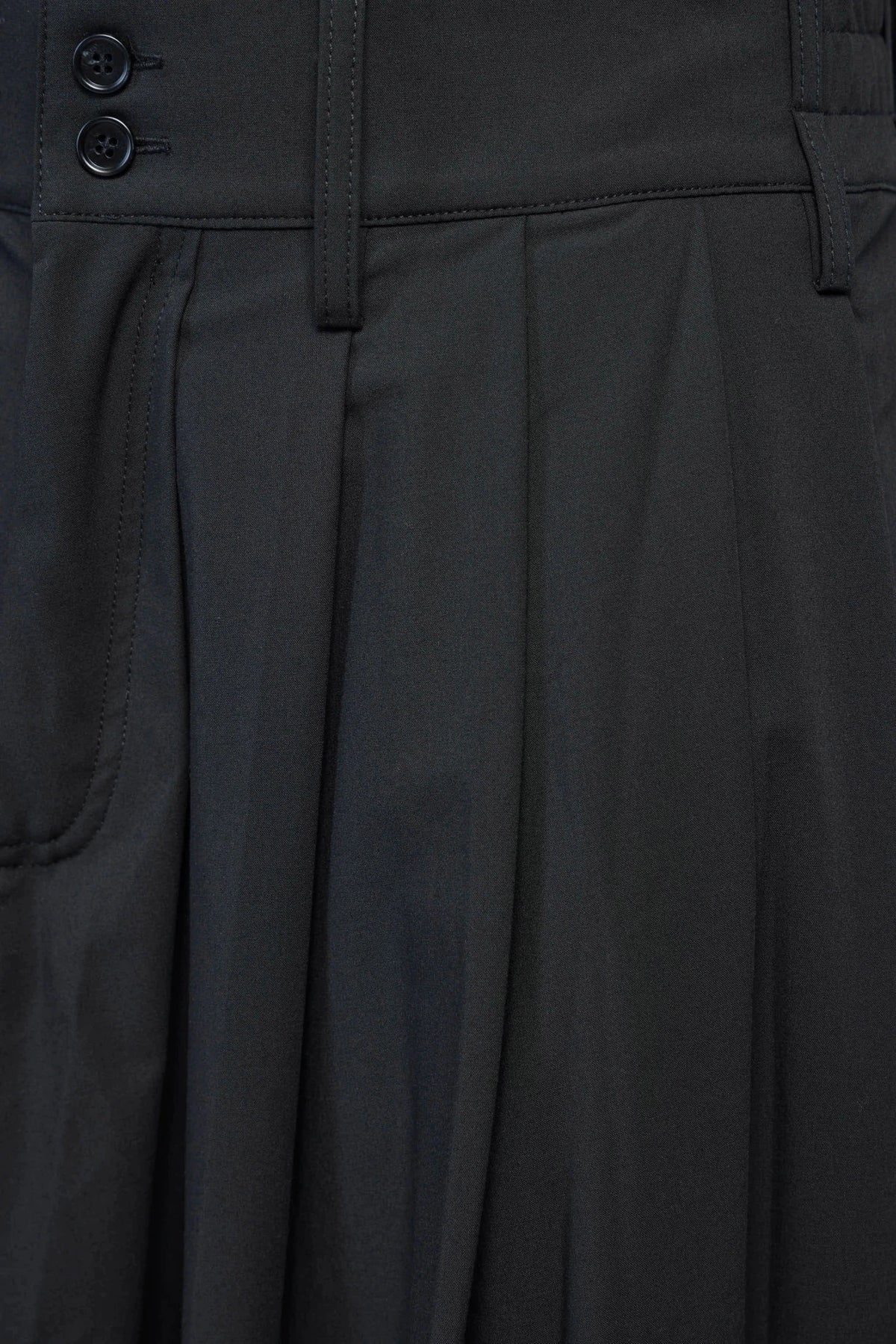 Adnym - Mousta Kilt - LABELS