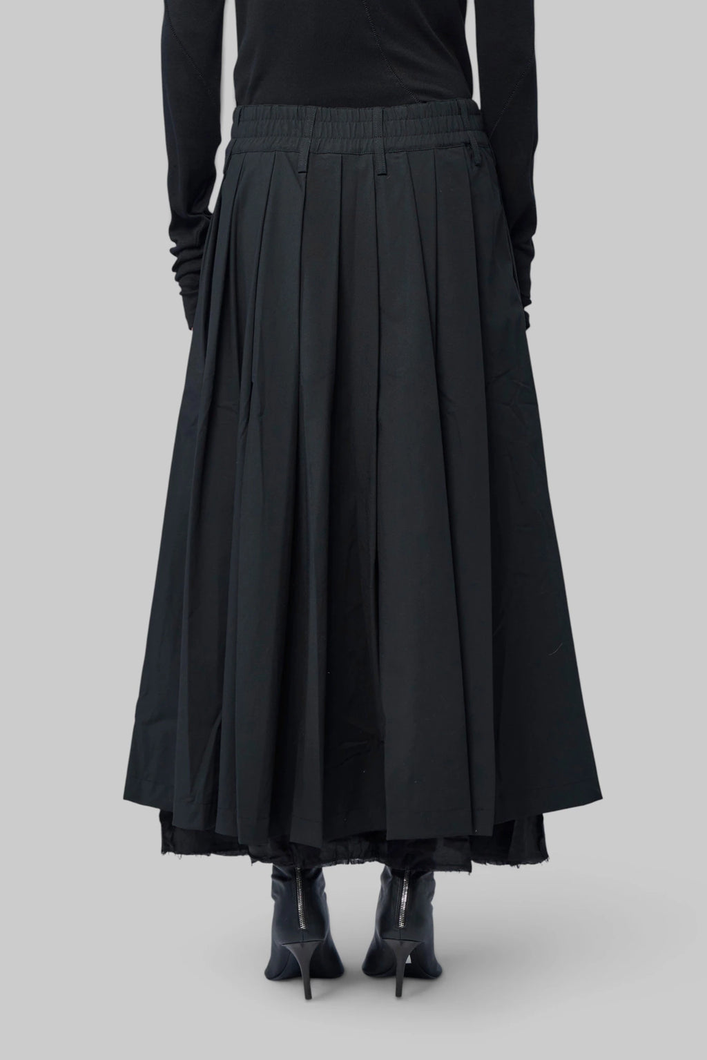 Adnym - Mousta Kilt - LABELS