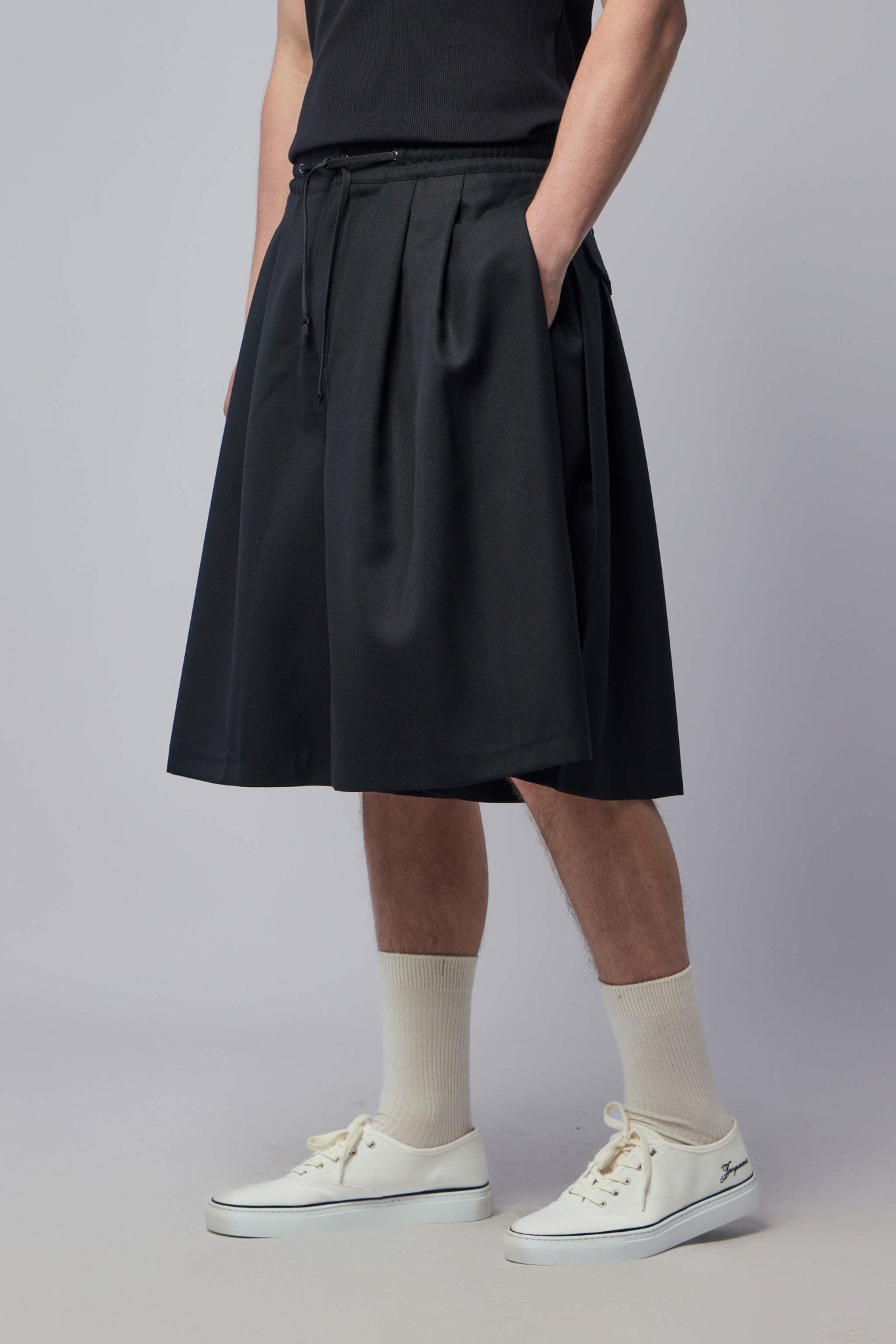 Adnym - Raaz Culot - LABELS