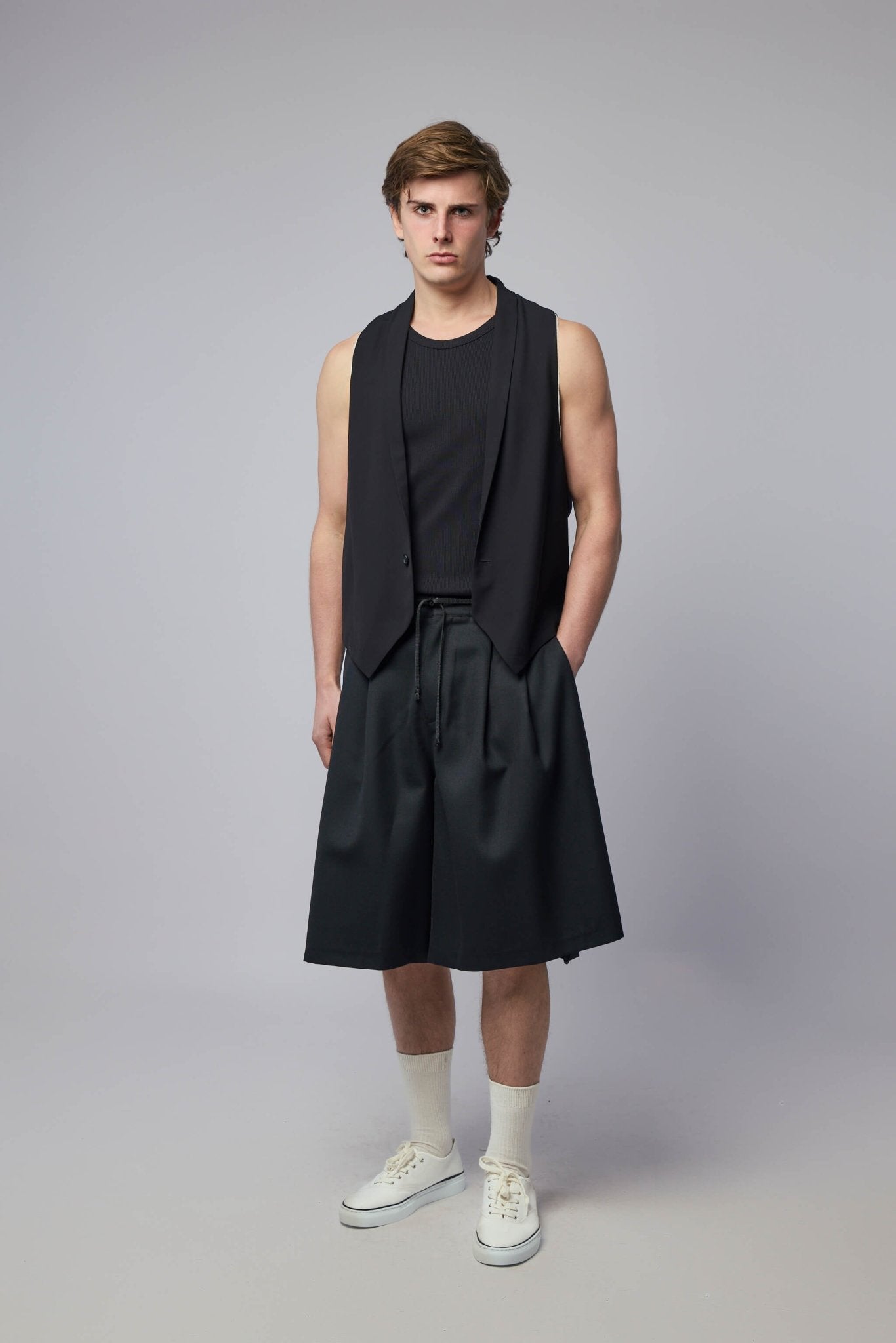 Adnym - Tank Top - LABELS