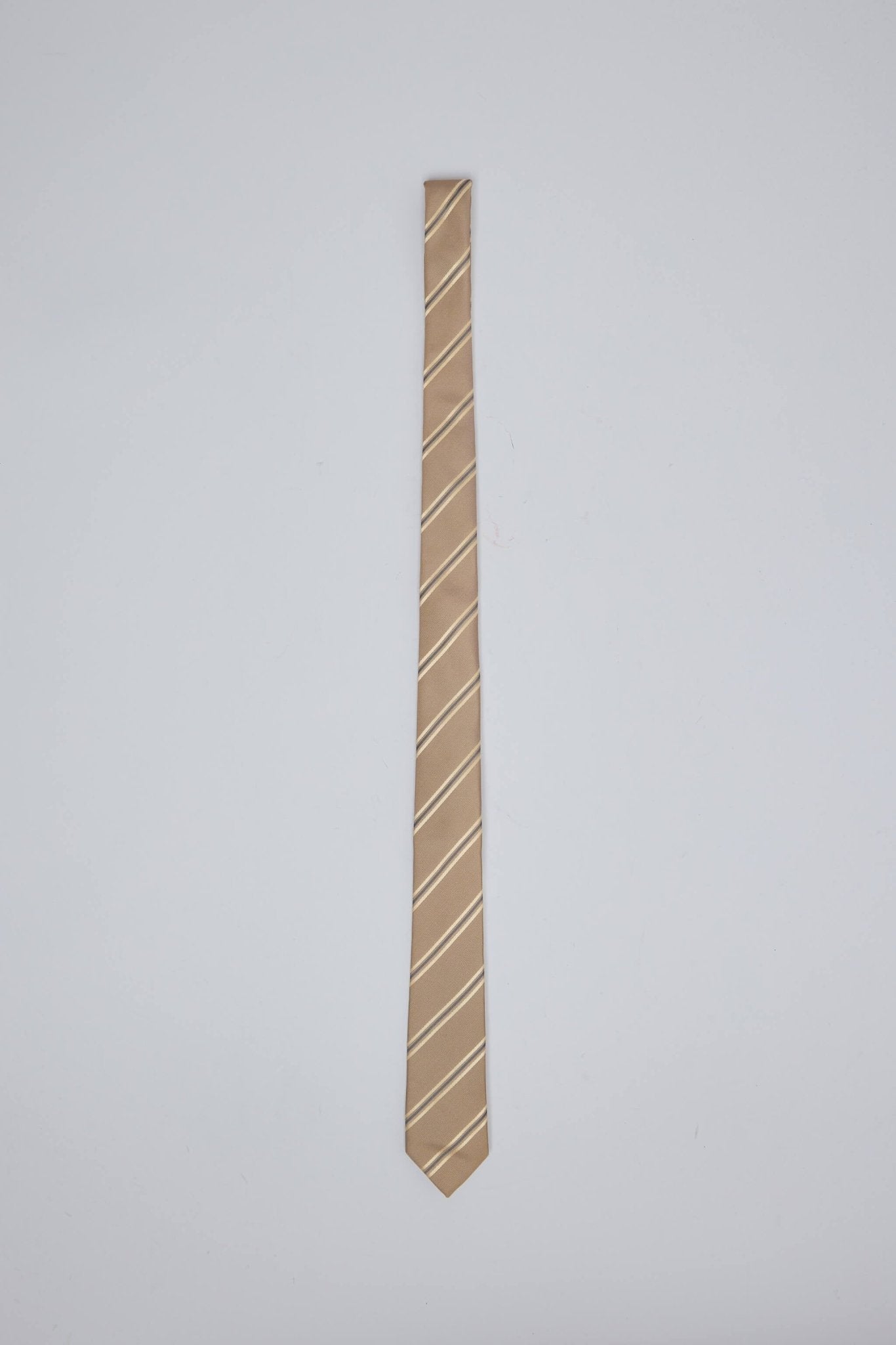 Adnym - Tie 242 - LABELS