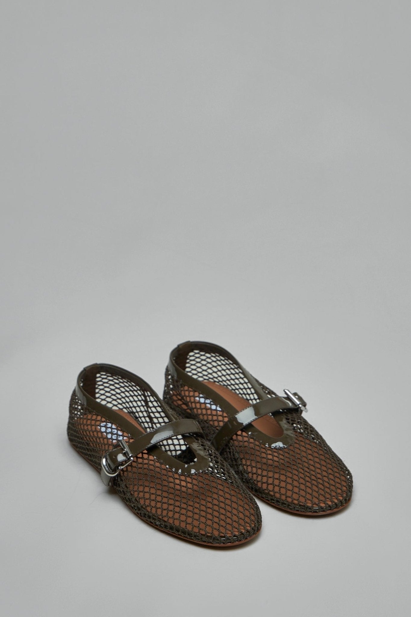 Alaïa Flats - Ballet Flats In Fishnet – LABELS Alaïa Flats - Ballet Flats In Fishnet – LABELS