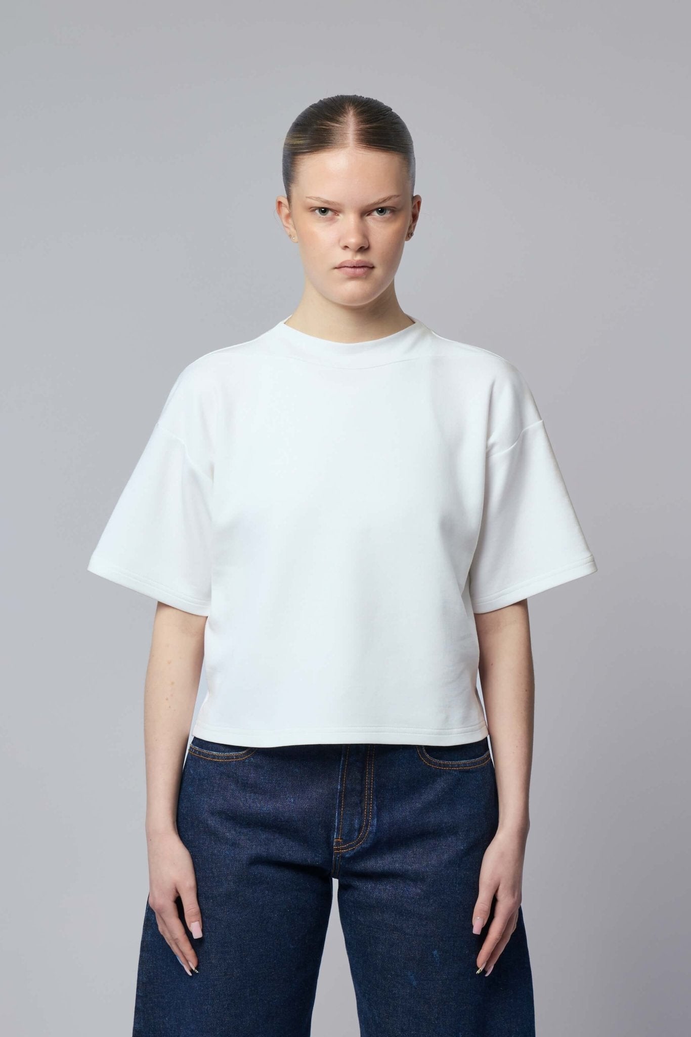 ALAÏA ホワイト Tシャツ サイズ36 Alaïa T-Shirts - Boxy Cotton Blend Tee – LABELS