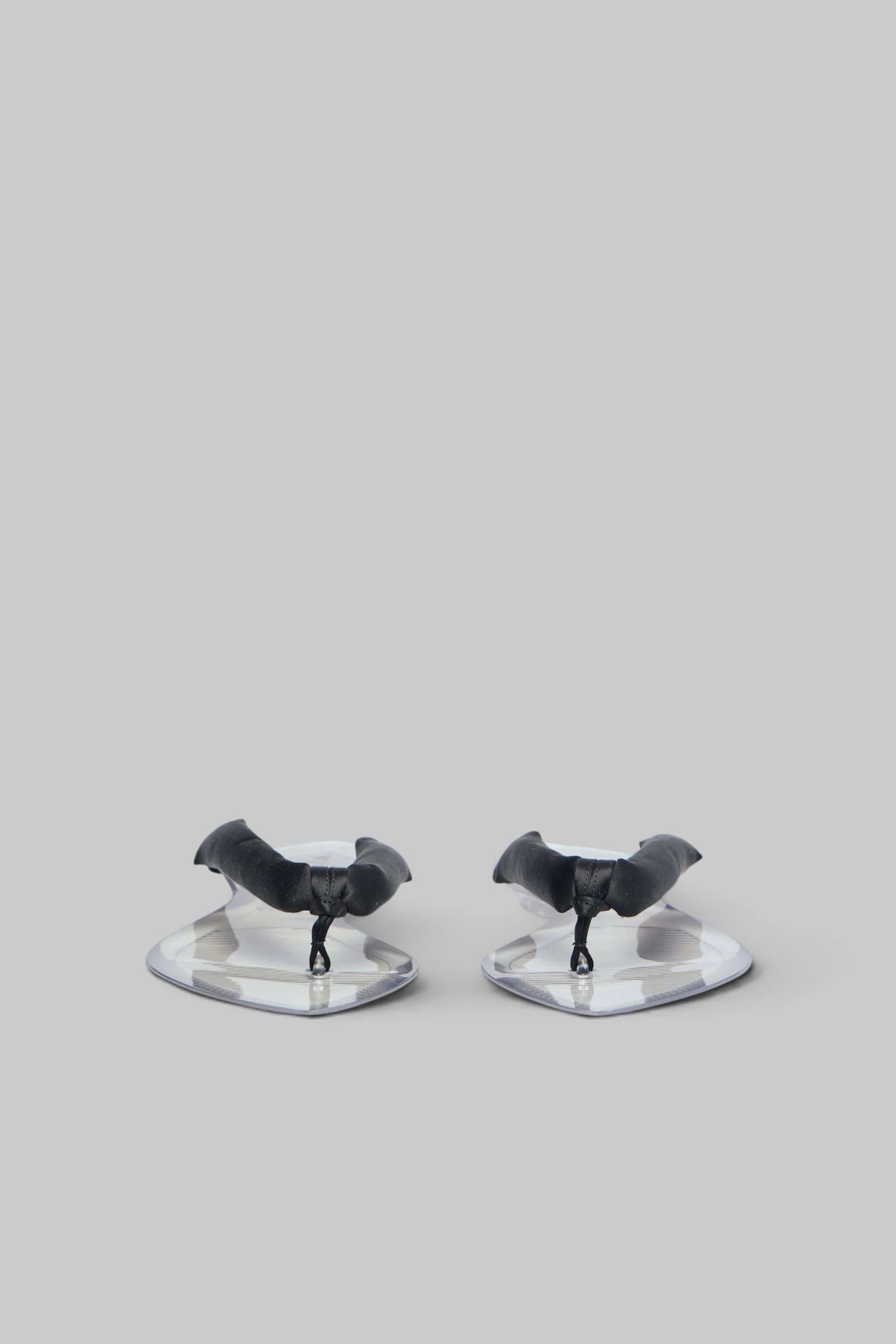 Alaïa - Invisible Padded Tongs - LABELS
