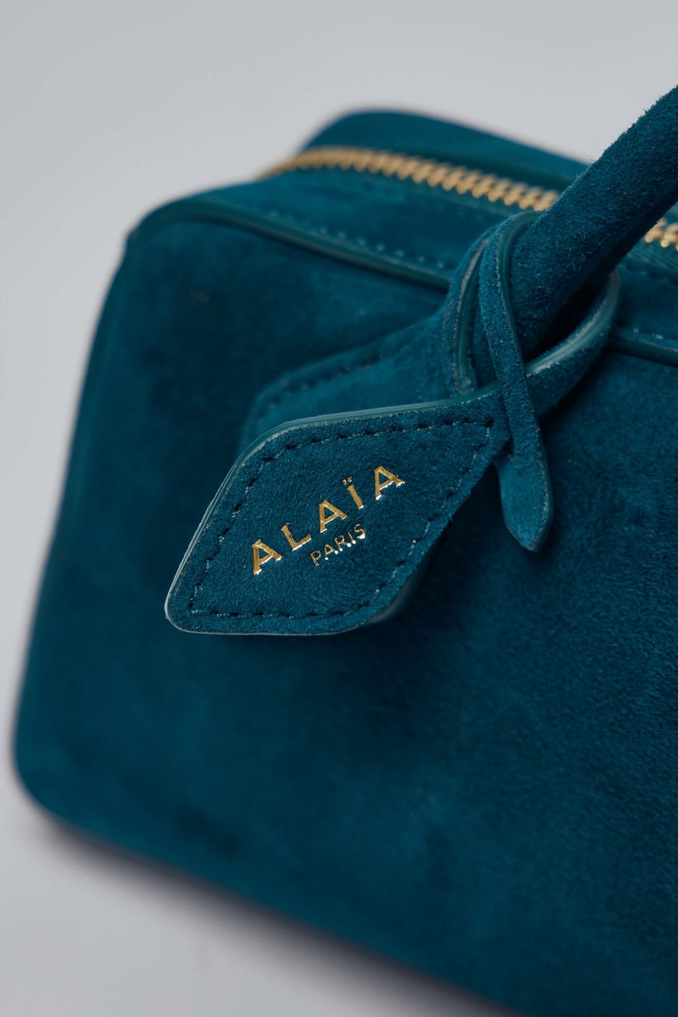 Alaïa - Le Teckel Clutch - LABELS