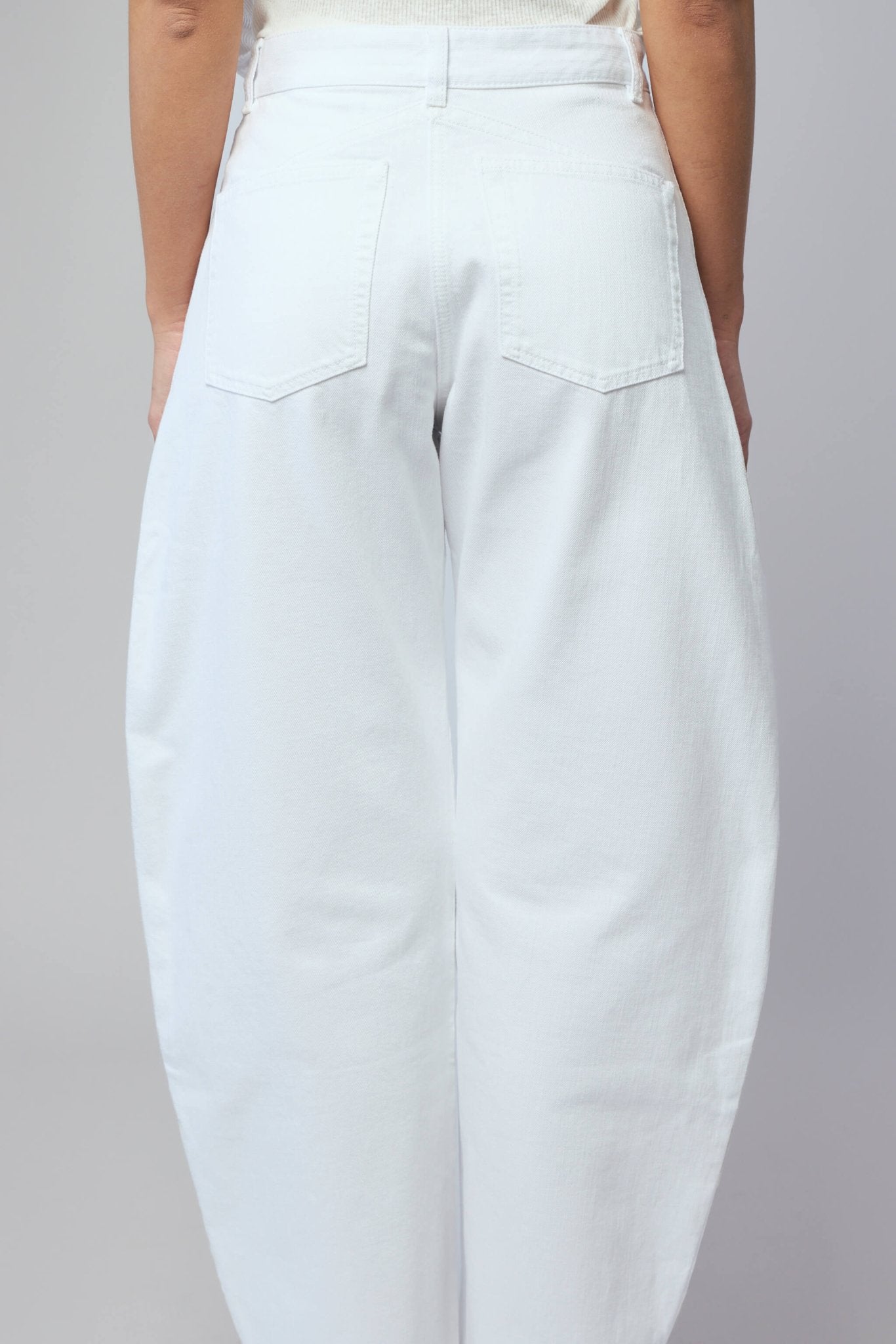 Alaïa - Low Round Jeans - LABELS