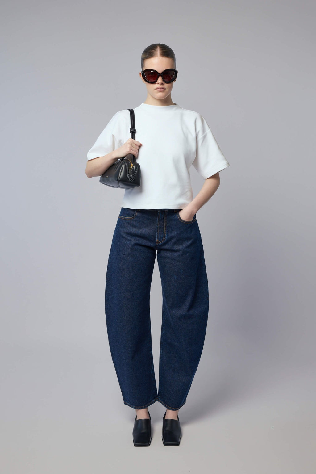 Alaïa - Low Round Pants - LABELS