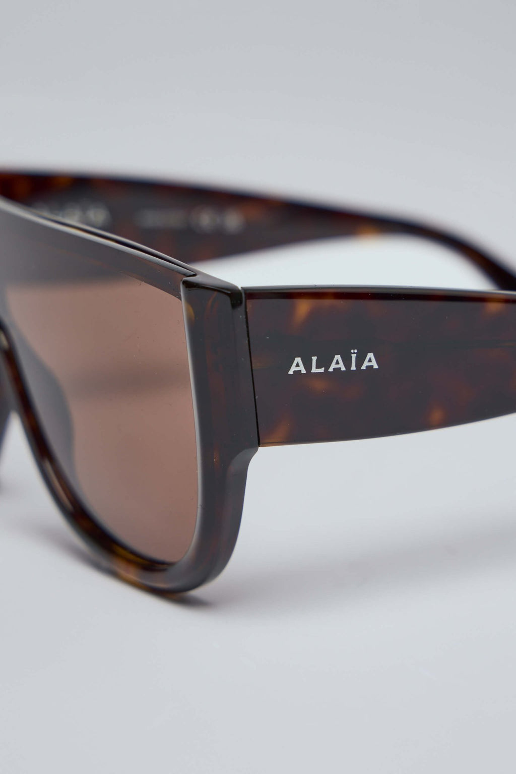 Alaïa - Mask - LABELS