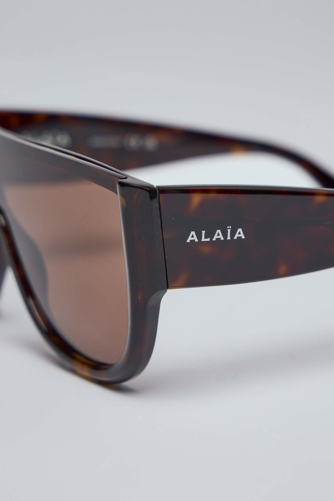 Alaïa - Mask - LABELS