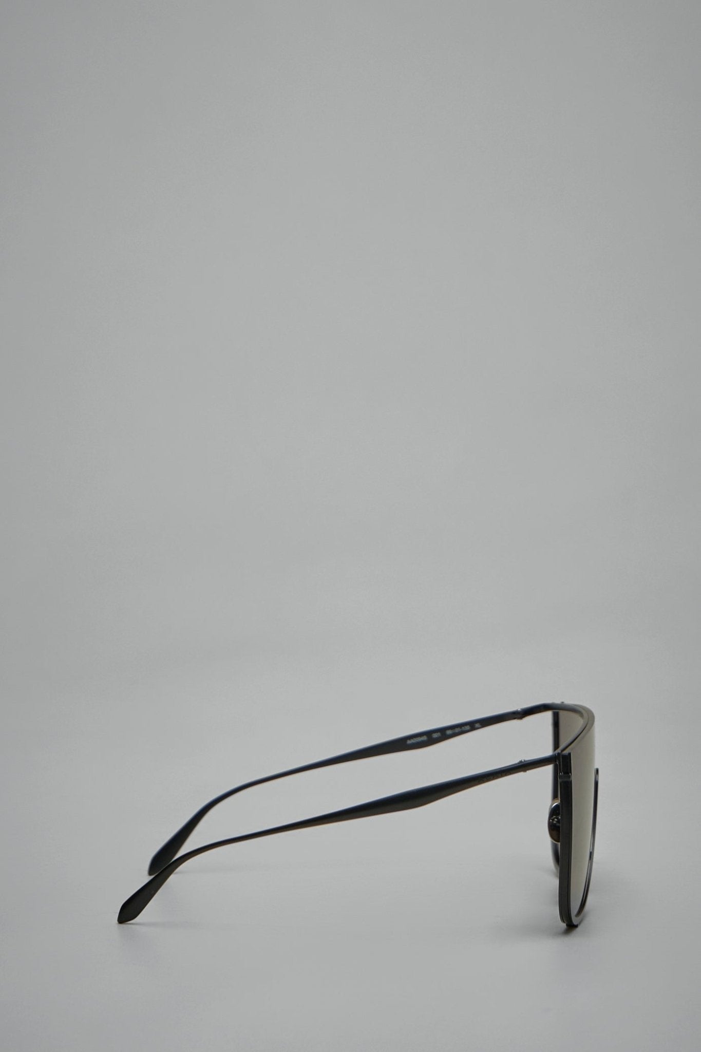 Alaïa - Mask Sunglasses - LABELS