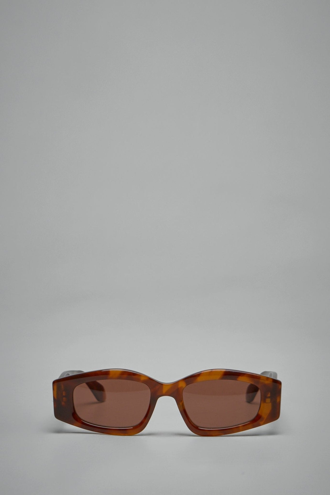 Alaïa - Oval Sunglasses - LABELS