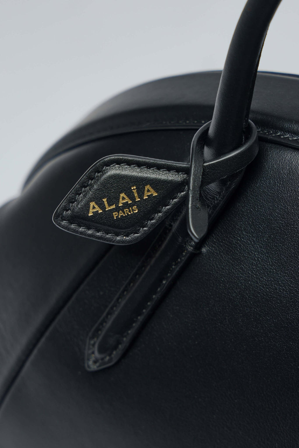 Alaïa - Purse Small Top Handle - LABELS