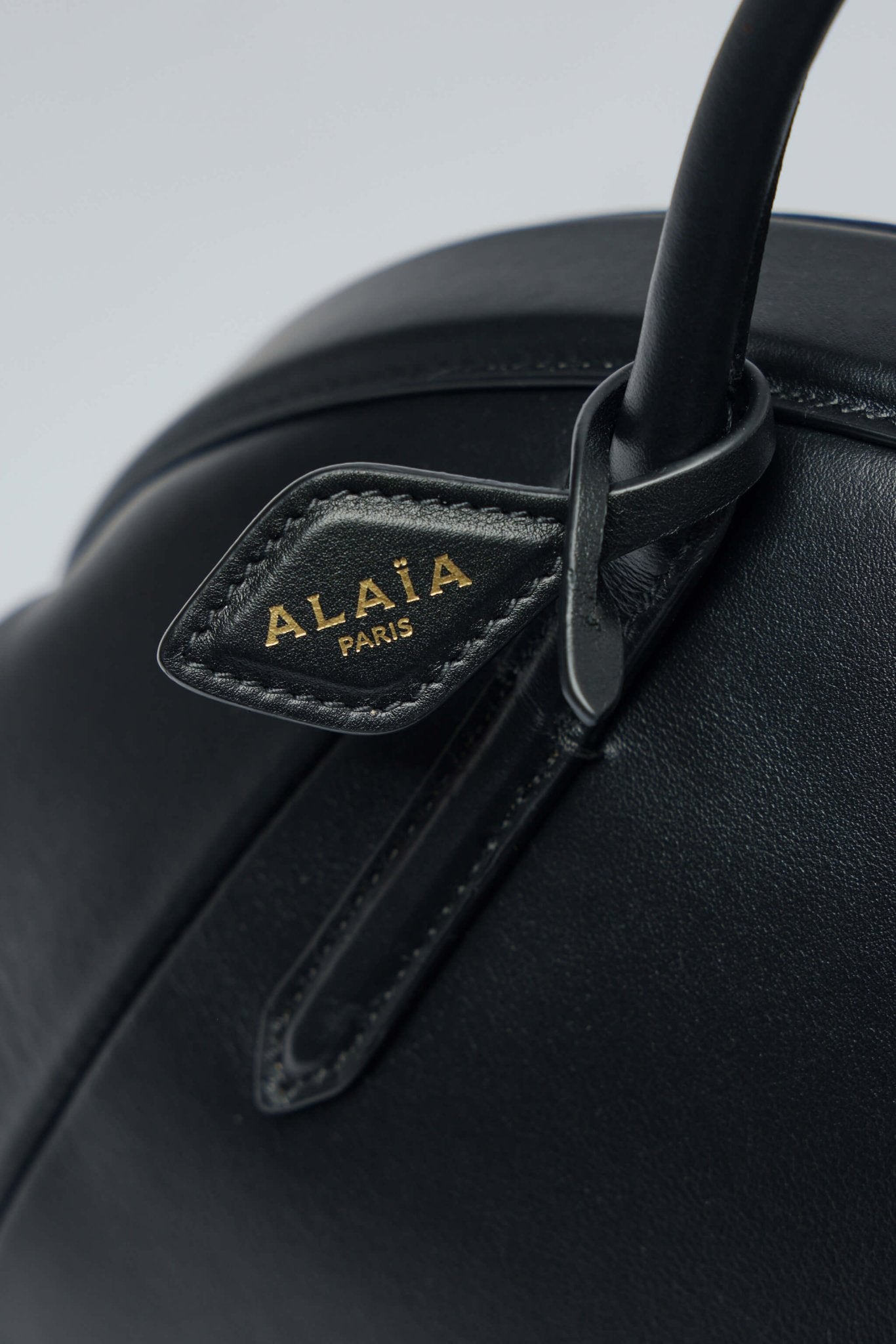 Alaïa - Purse Small Top Handle - LABELS