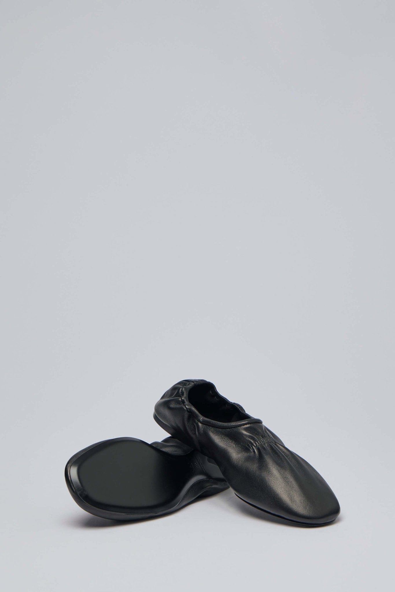 Alaïa - Slippers - LABELS