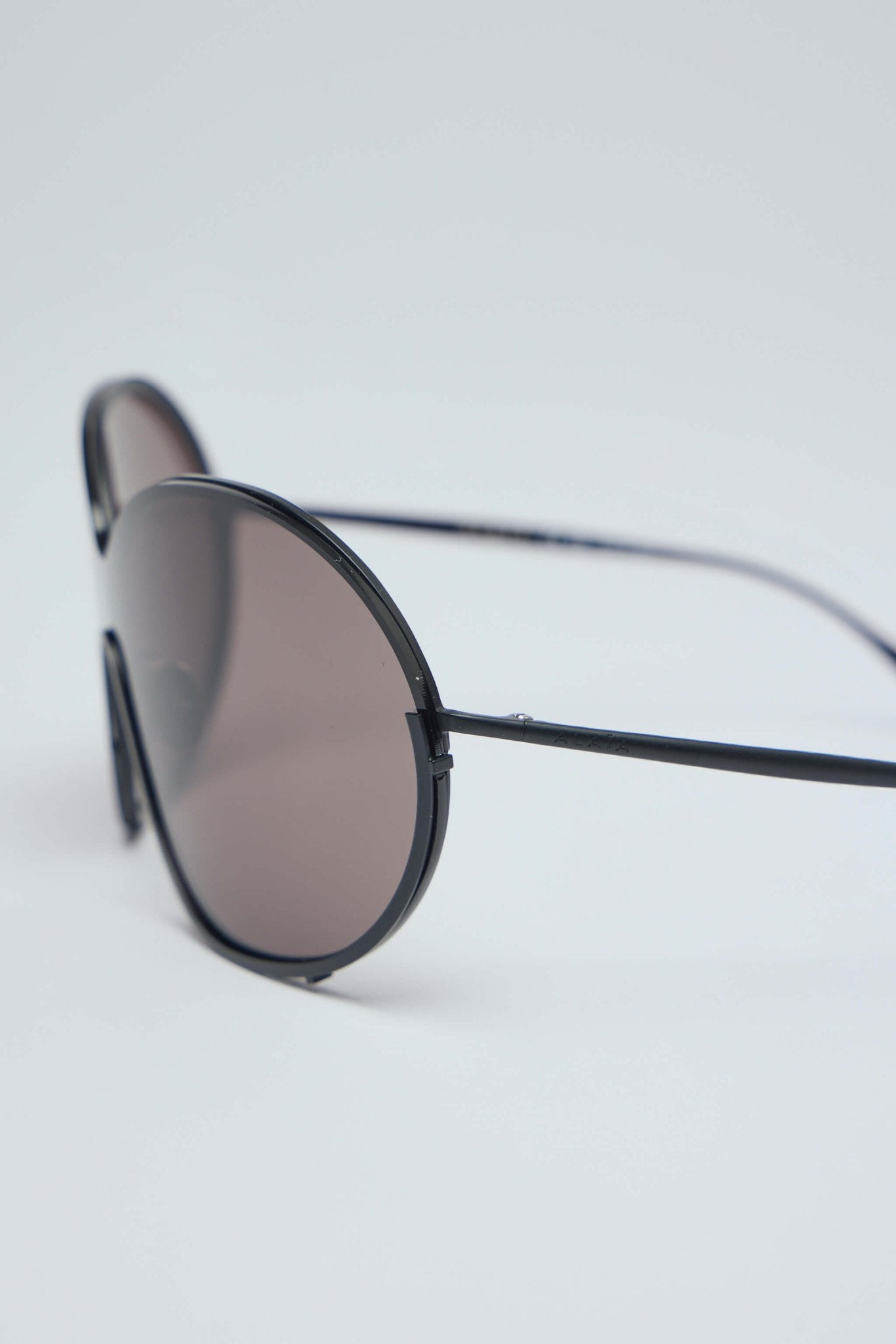 Alaïa - Sunglass Metal - LABELS