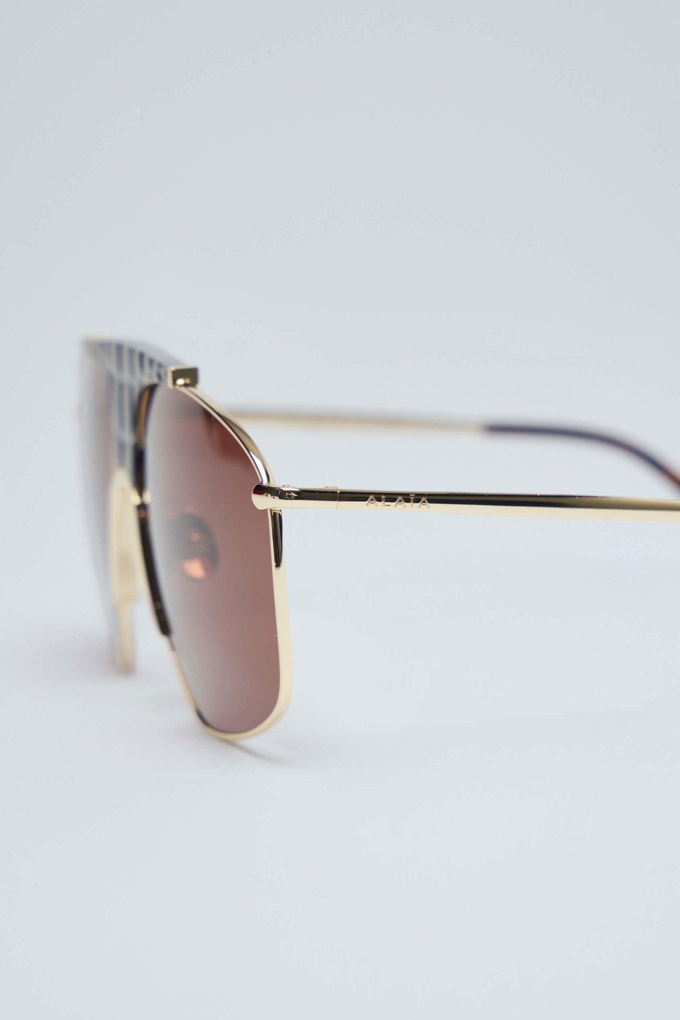 Alaïa - Sunglass Metal - LABELS