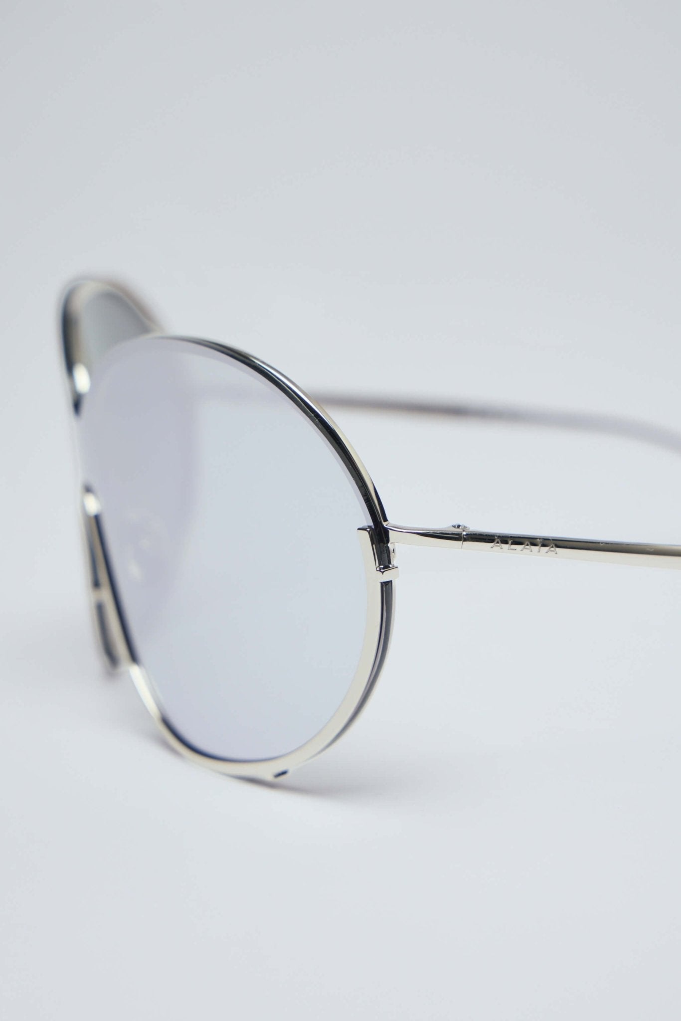 Alaïa - Sunglass Metal - LABELS