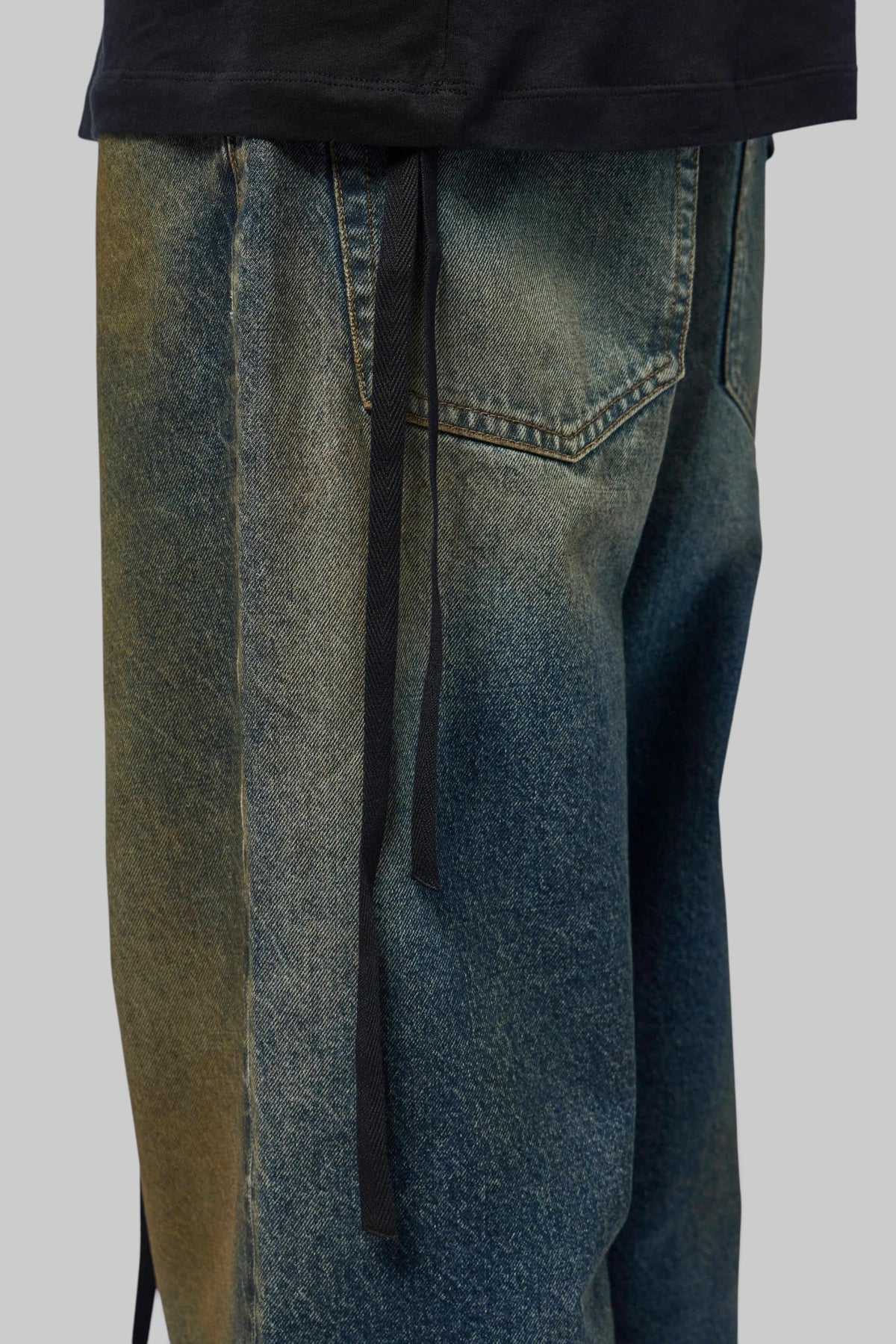 Ann Demeulemeester - Dieter High Comfort T-shirt With "the Return Of Light" Print - LABELS