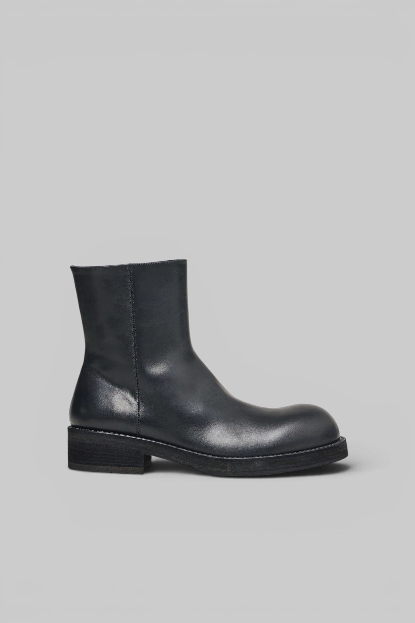 Ann Demeulemeester - Helfred Ankle Boots With Zip - LABELS