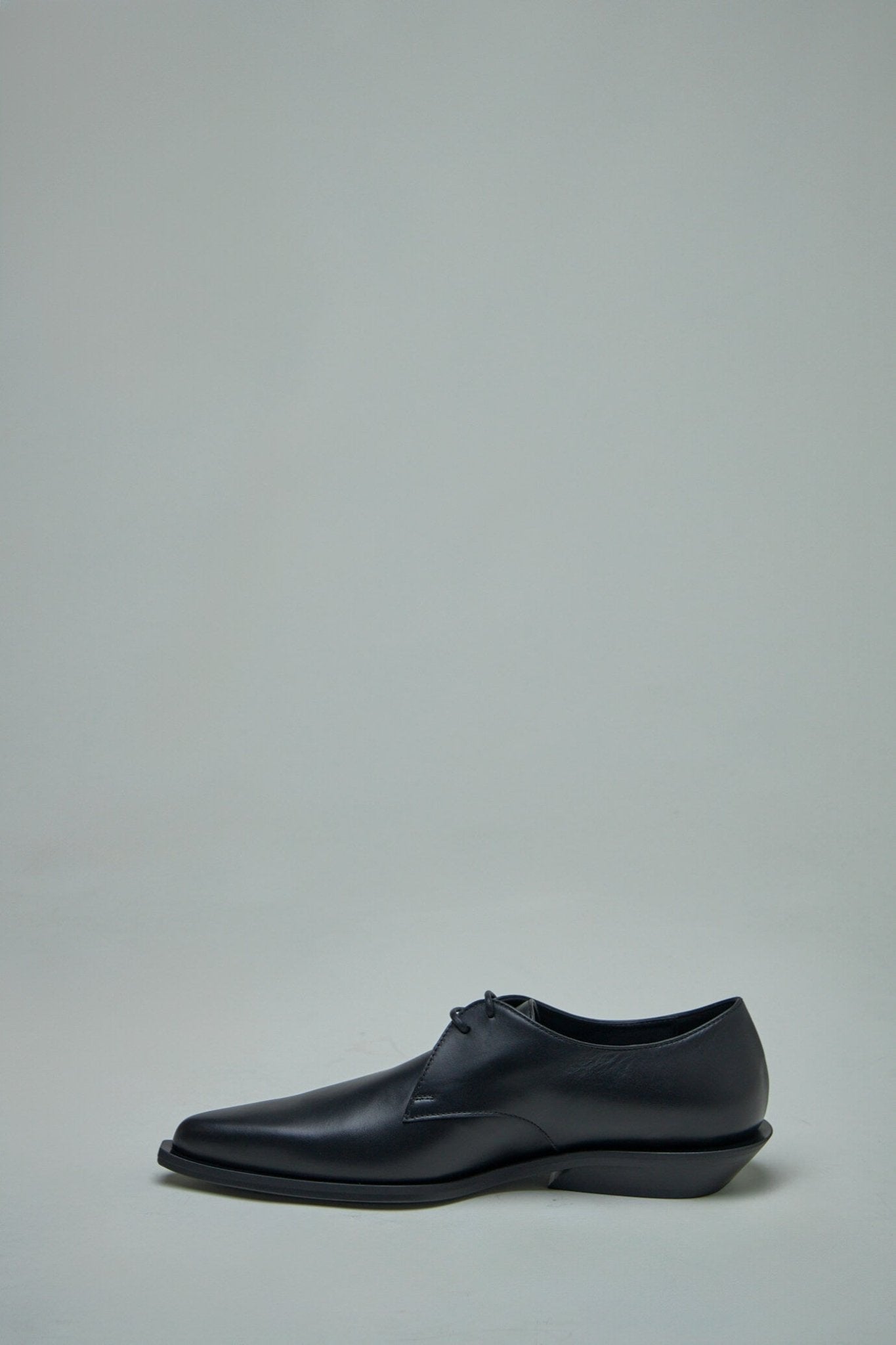 Ann Demeulemeester - Jip Pointy Derby Shoes - LABELS