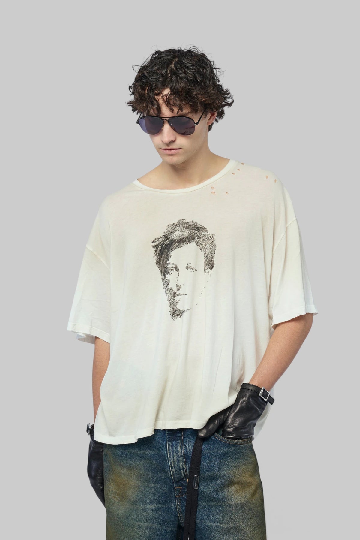 Ann Demeulemeester - Lu Relax Fit Boxy T-shirt With Portrait Print - LABELS
