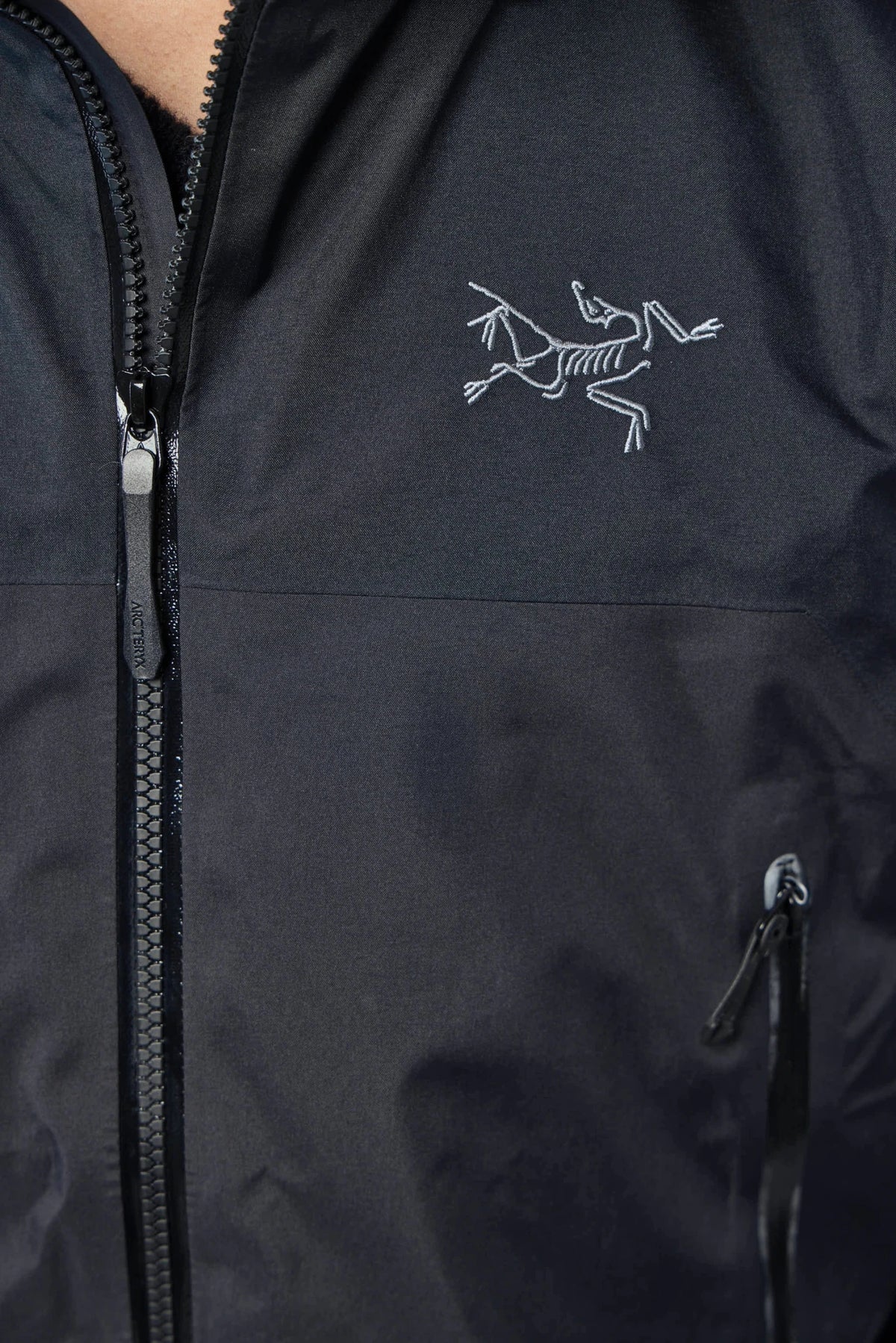 ARC'TERYX - Beta Ar Jacket - LABELS