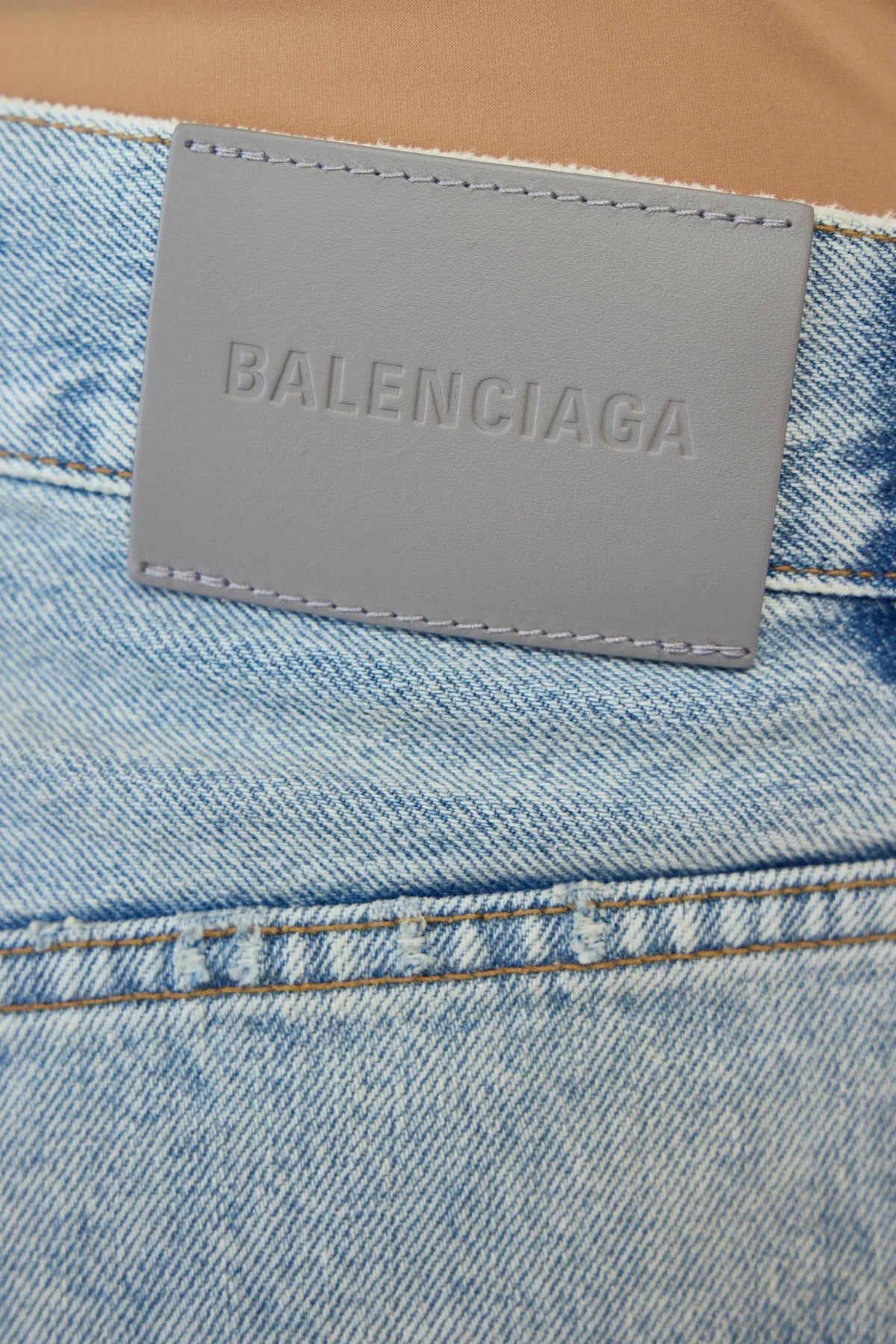 Balenciaga - Baggy Fit Jeans - LABELS