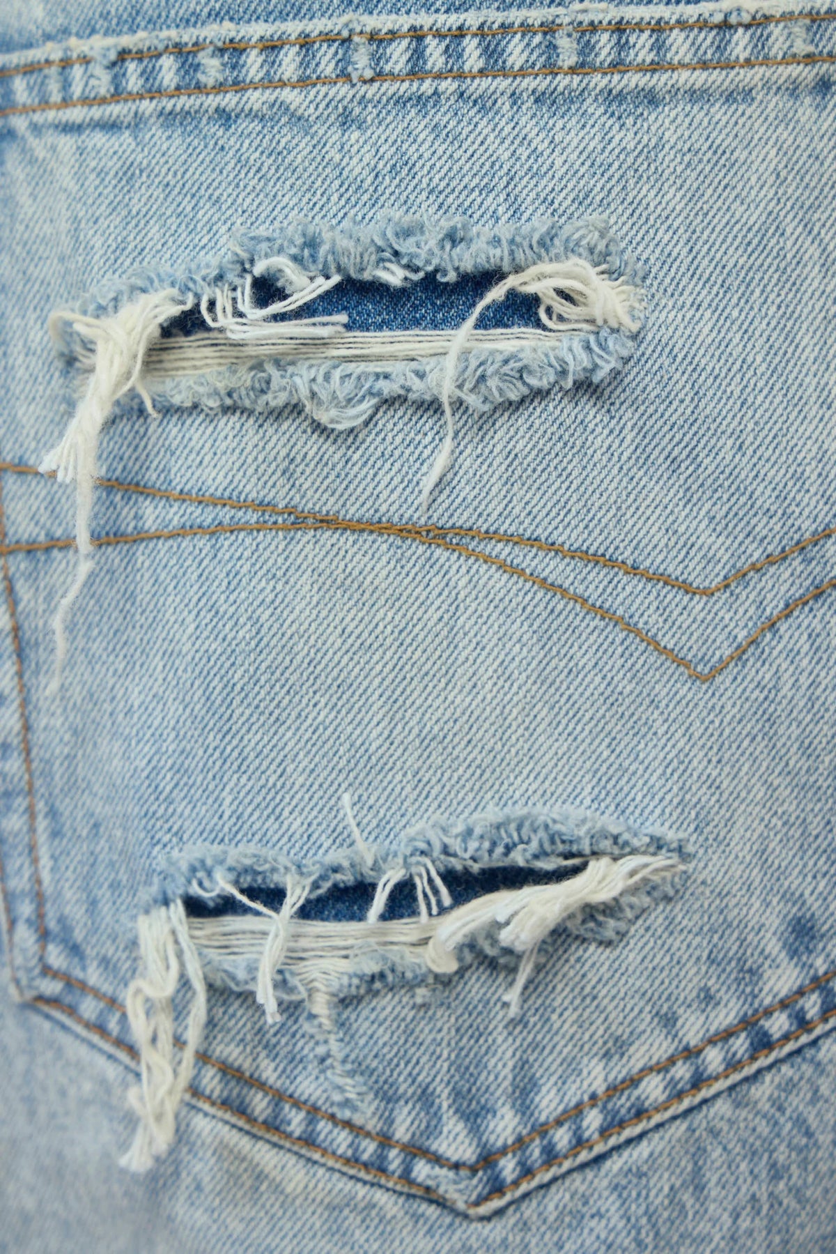 Balenciaga - Baggy Fit Jeans - LABELS