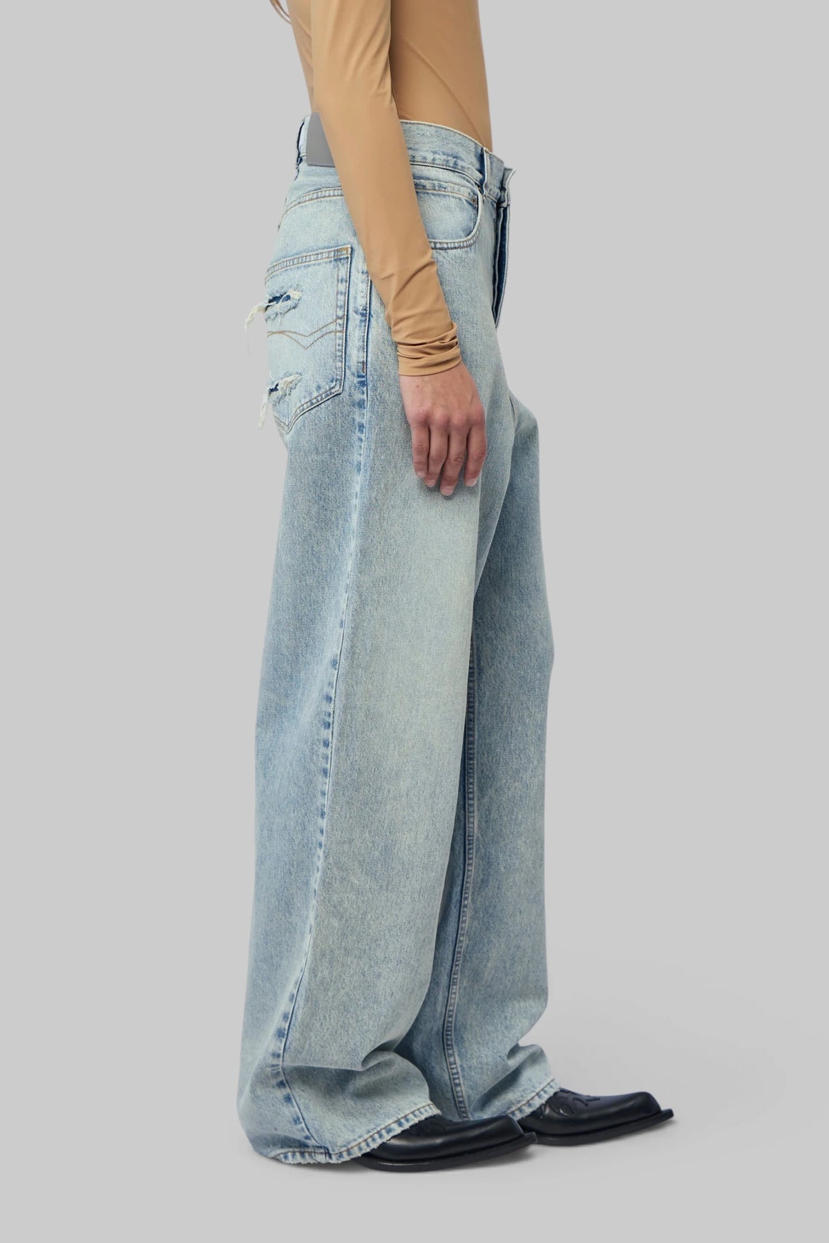 Balenciaga - Baggy Fit Jeans - LABELS