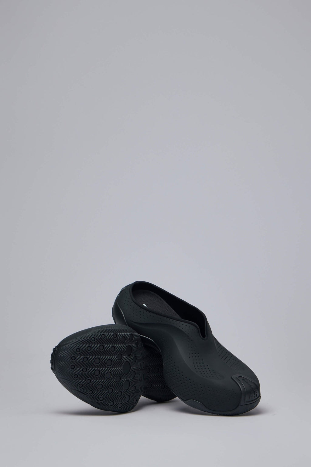 Balenciaga - Basketball Slip On - LABELS