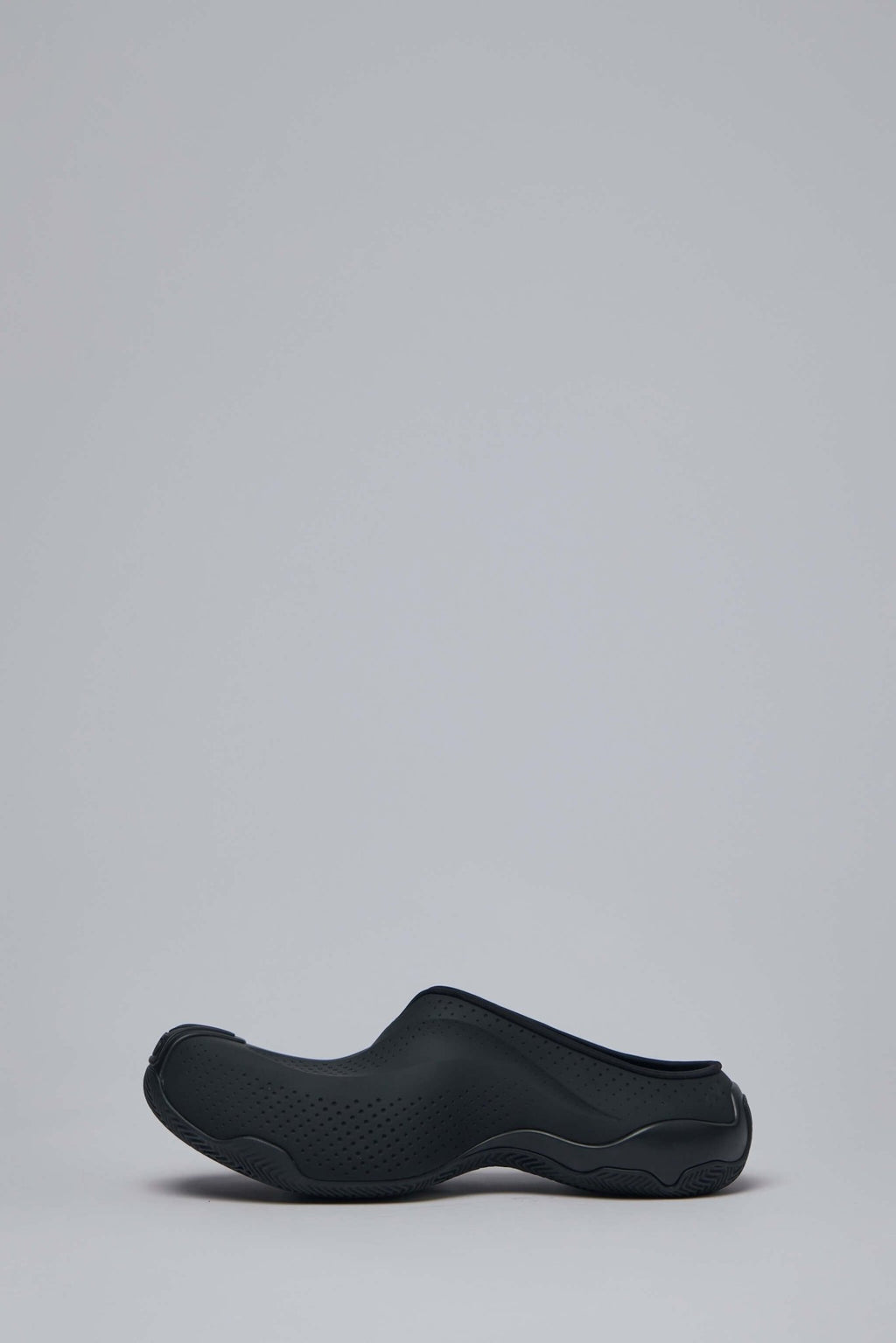 Balenciaga - Basketball Slip On - LABELS
