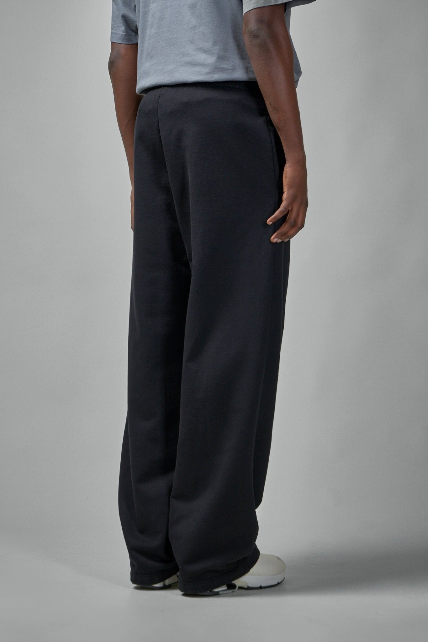 Balenciaga BB Garderobe Baggy Sweatpants - LABELS