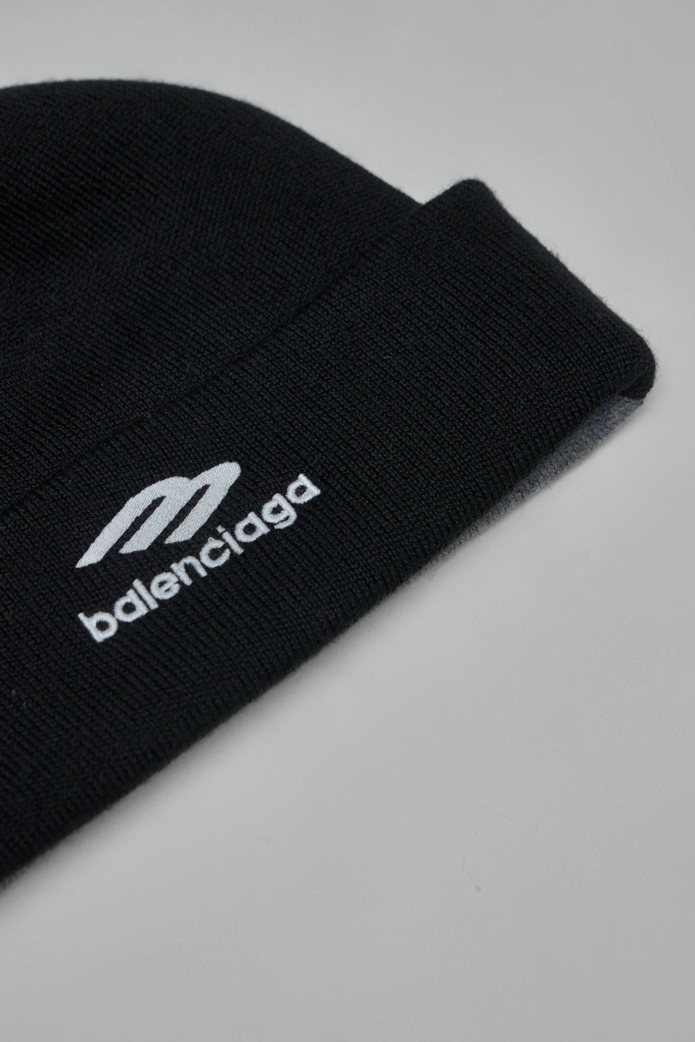 Balenciaga Beanie - LABELS