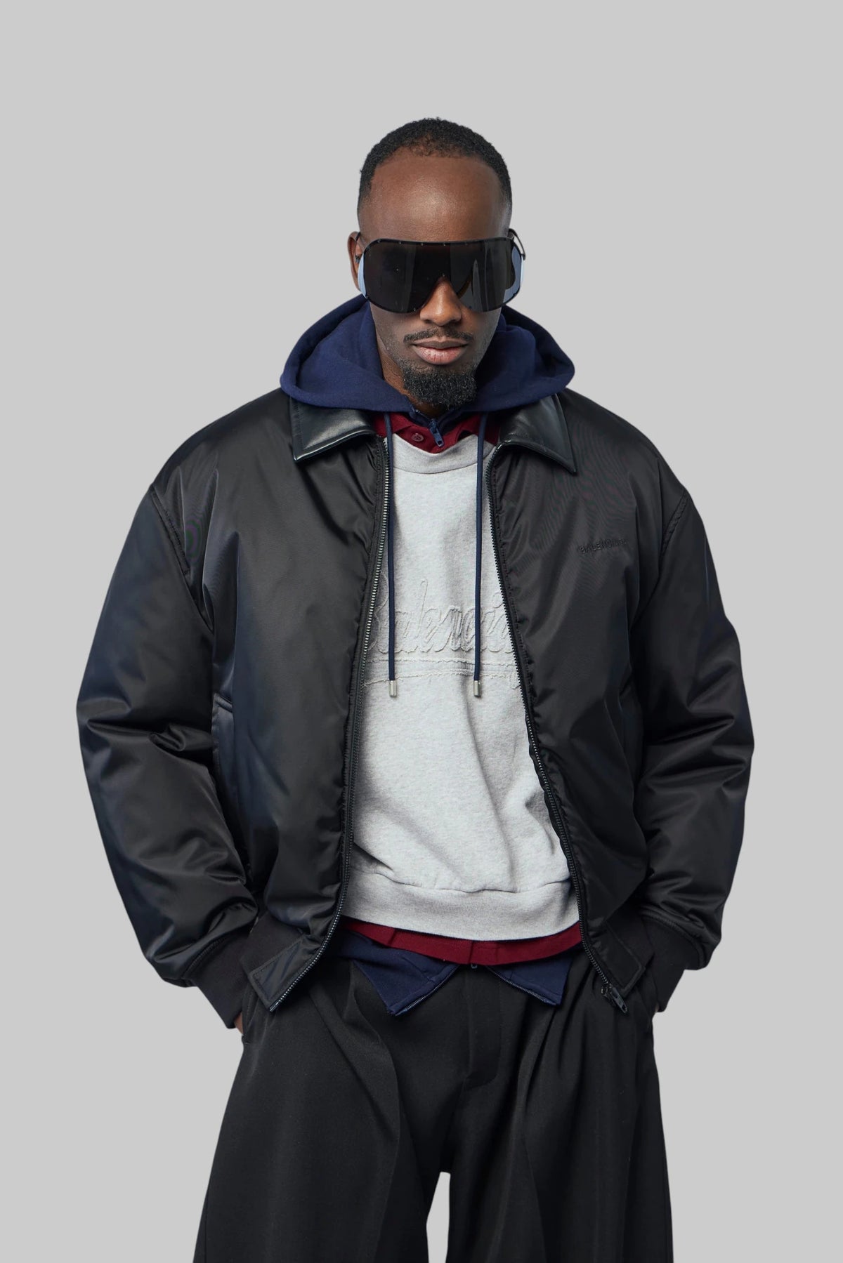 Balenciaga - Cocoon Bomber | A009J9T UO21/100 0 | BLACK - LABELS
