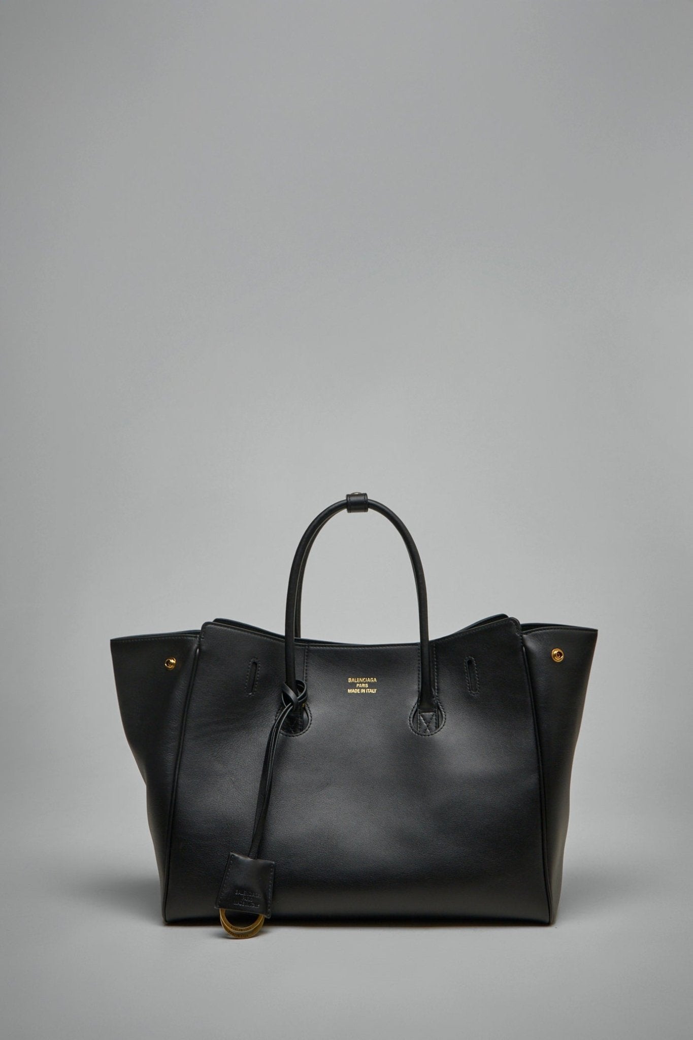 Balenciaga Top Handle Bags - Hampton Small Carry All – LABELS