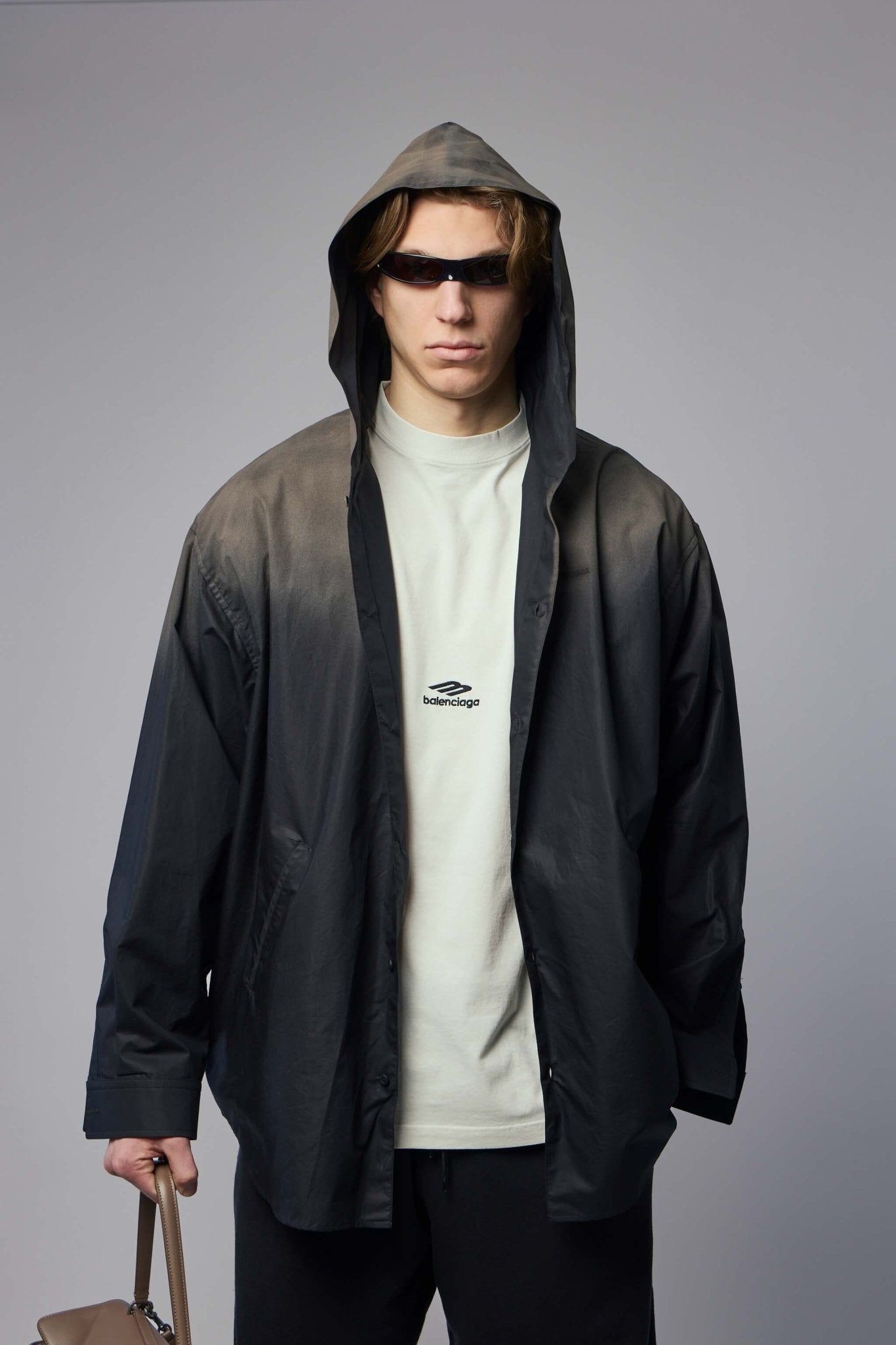 トップス BALENCIAGA OVERSIZED HOODED SHIRT Balenciaga Shirts - Hooded Oversized Cotton Shirt – LABELS