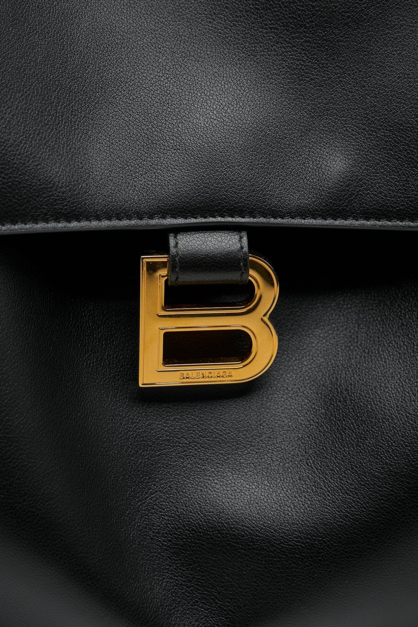 Balenciaga - Hourglass Soft Large Handbag - LABELS