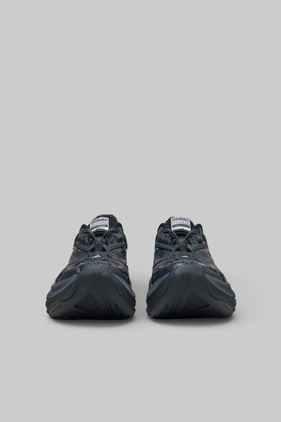 Jet Sneaker