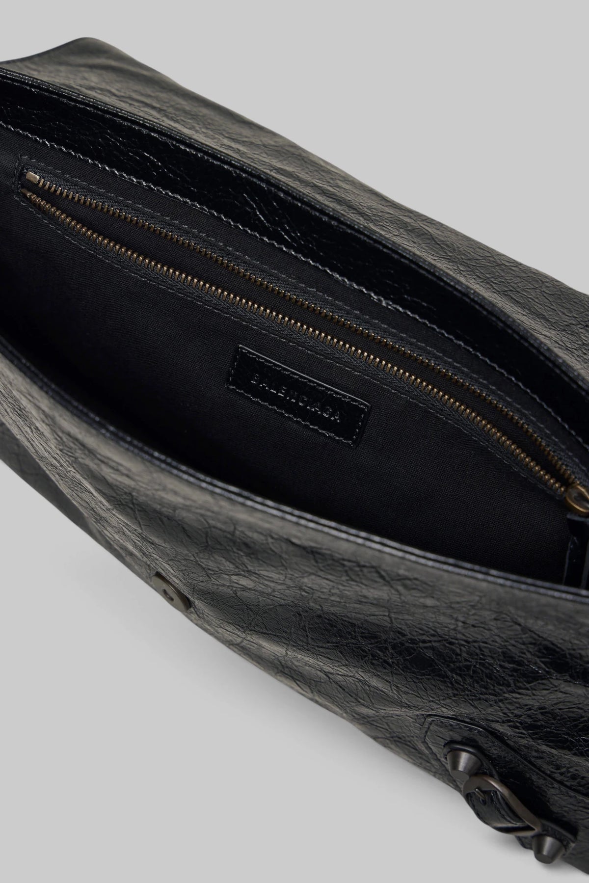 Balenciaga - Le City Clutch - LABELS