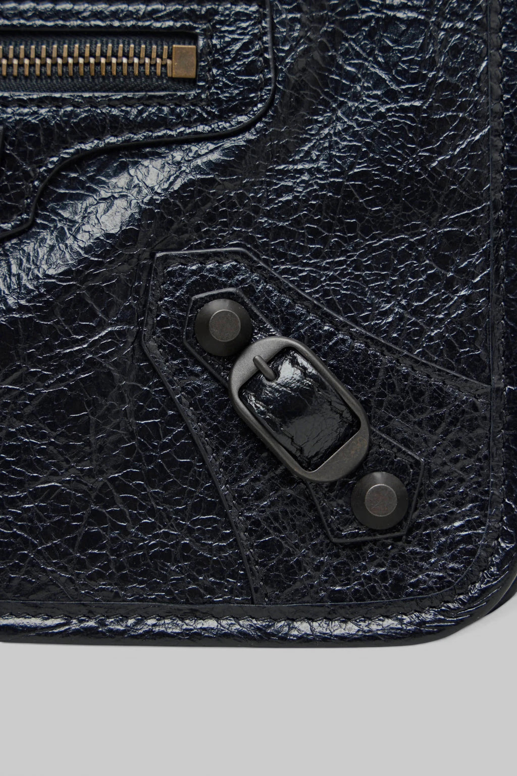 Balenciaga - Le City Flap Messenger - LABELS